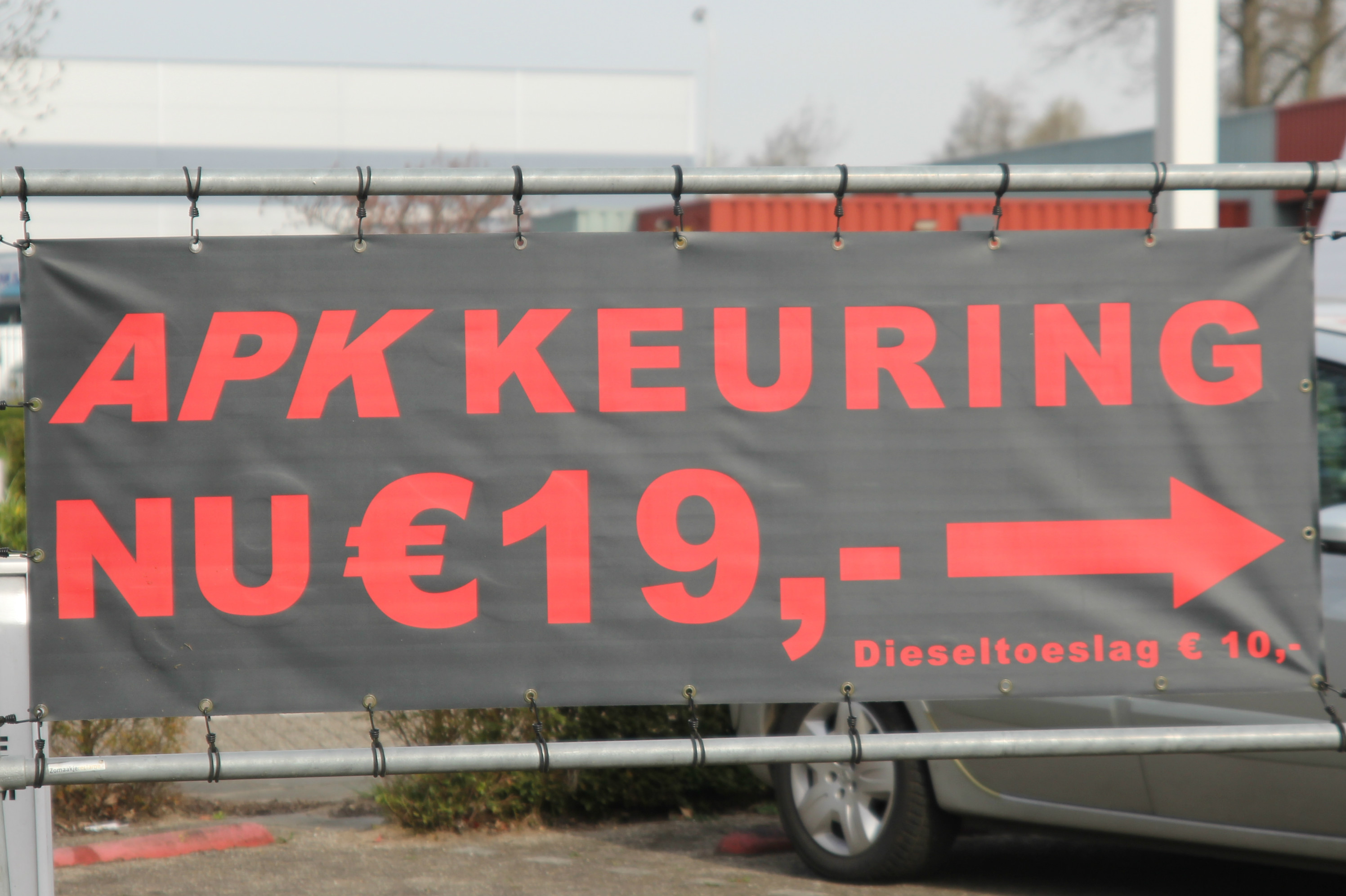 APK voor € 19,95. Kan dat? Is zo’n tarief goed voor de autobranche? Geef je mening en scoor Serenco-gereedschap!