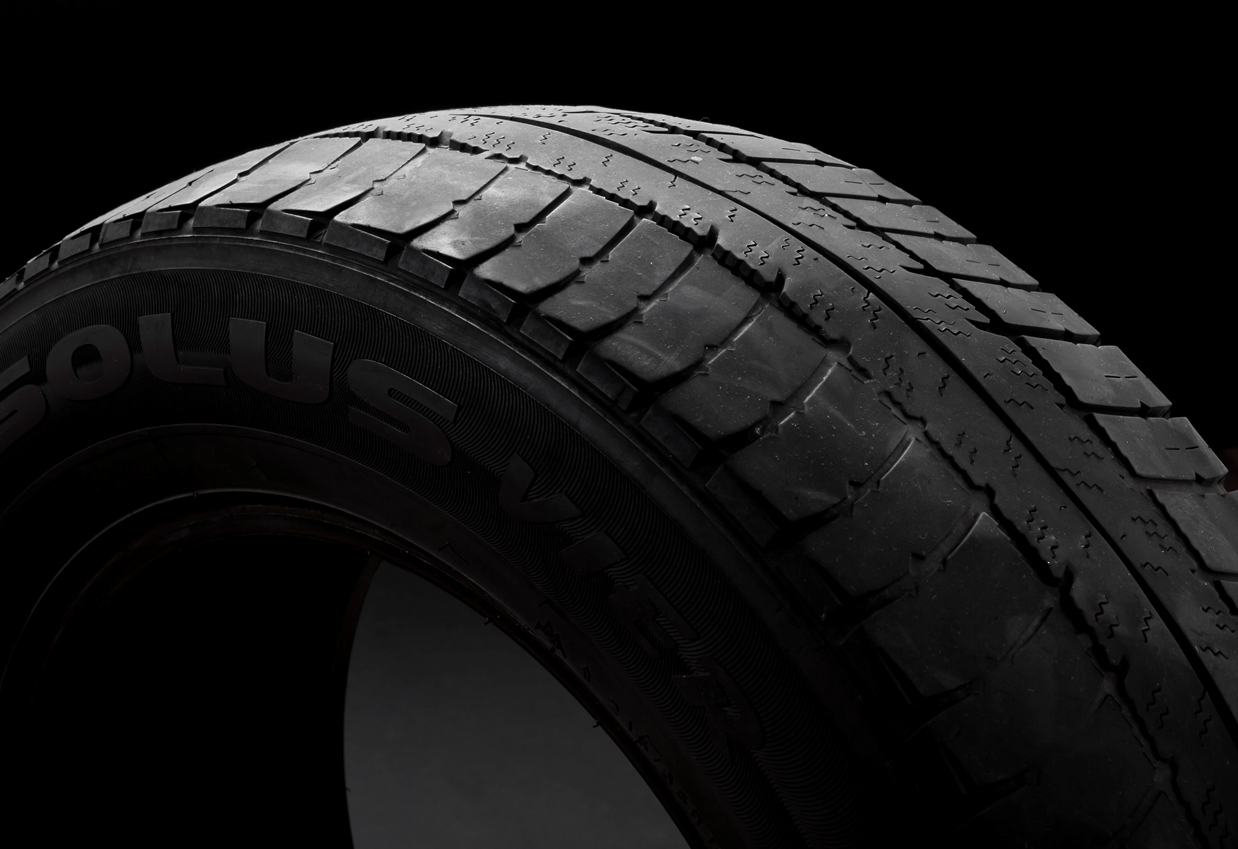 Bandenslijtage als gevolg van defecte schokdempers