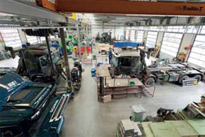 Scania Zwolle bouwt trucks voor alle toepassingen (2012-7/8)