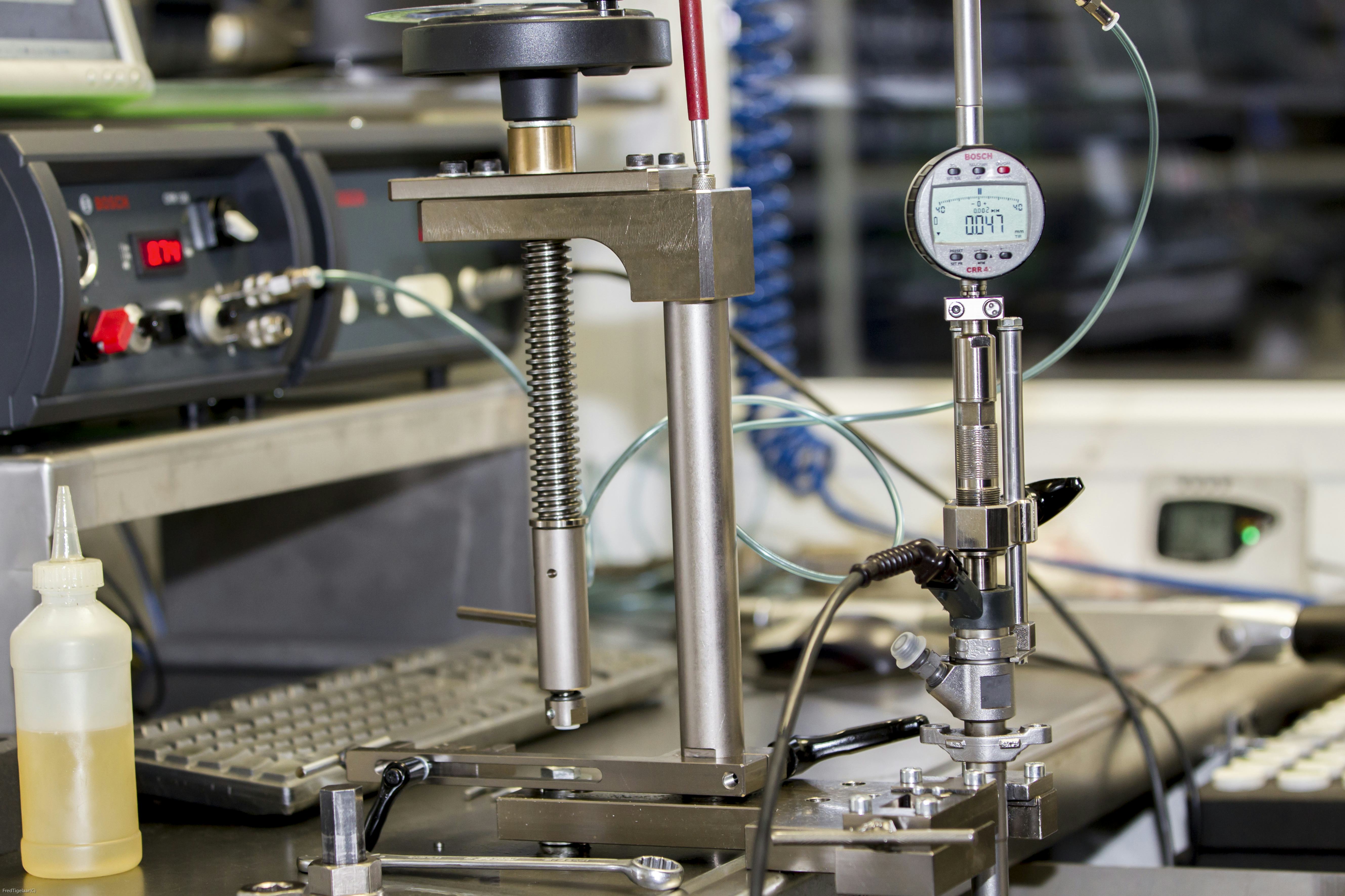 De common-rail injector. Iedereen weet hoe deze er uit ziet, maar welke techniek gaat er achter schuil? En waarom is de kwaliteit zo belangrijk? Ontdek het in een van de kennissessies op AMT Live.