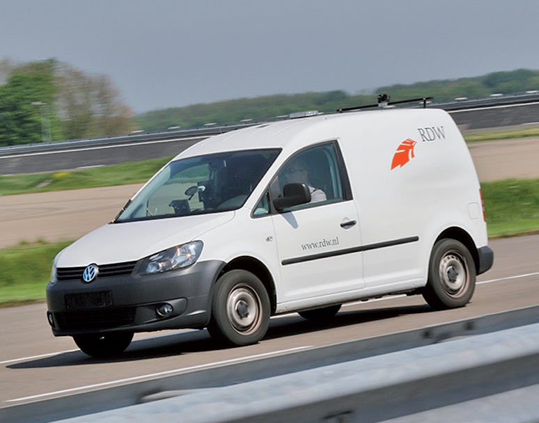 Hoe doe je dat, onderzoeken of de motormanagemantsoftware een defeat device bevat? Stap 1: neem een sjoemeldiesel.