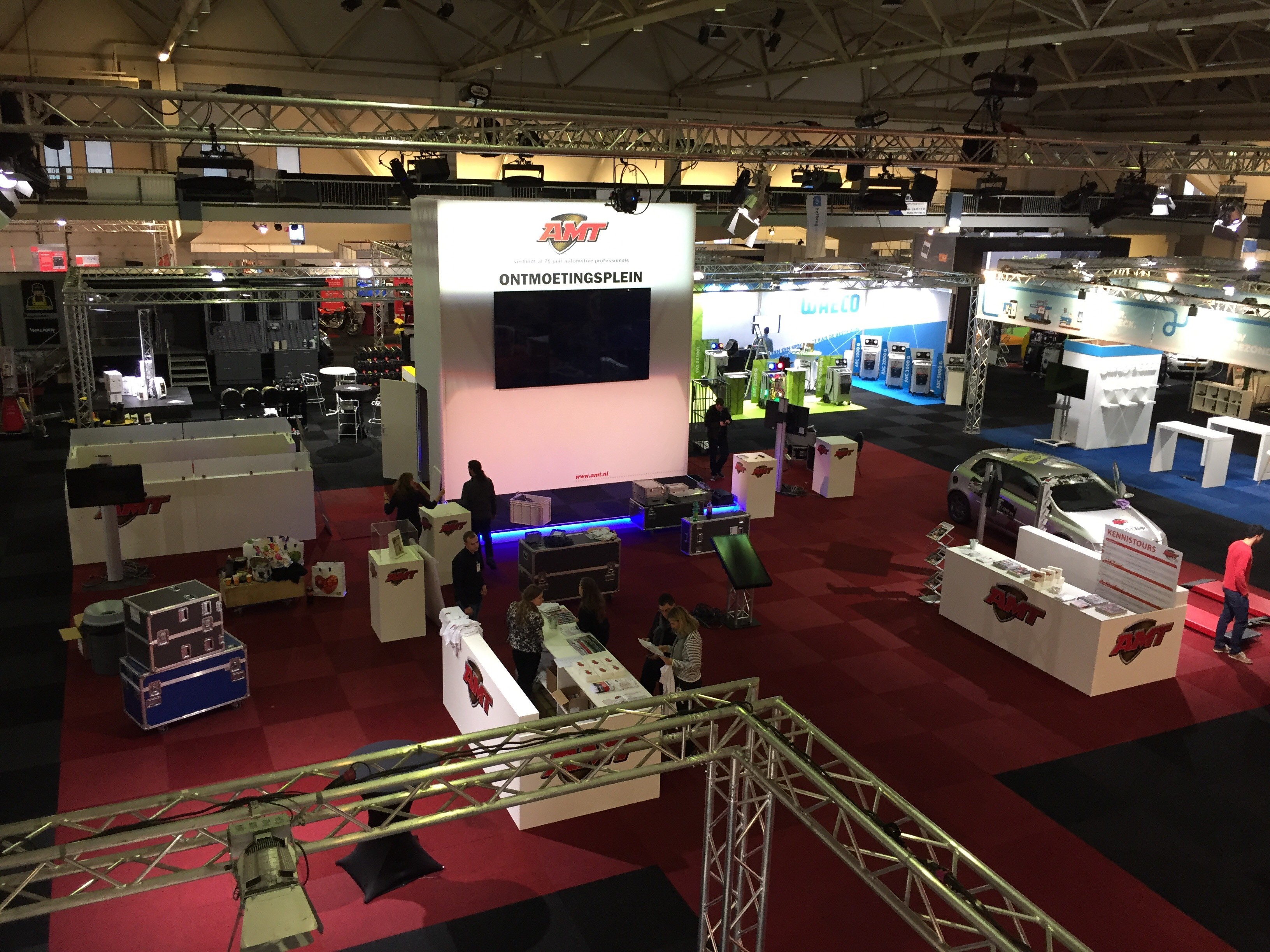 Het AMT Ontmoetingsplein staat centraal op AMT Live. Om 14.00 uur vindt hier de opening plaats. Kom je ook?