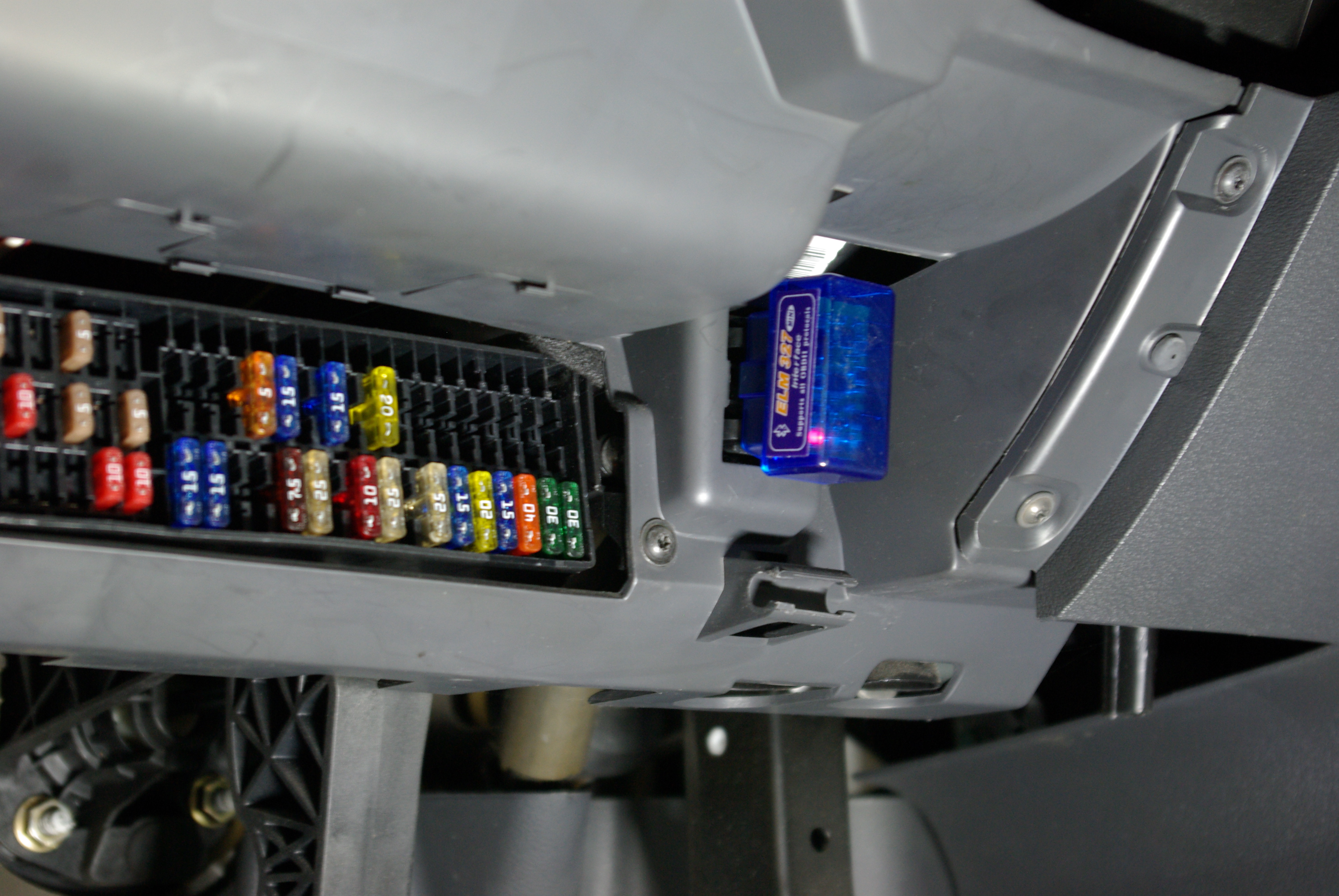 Diagnosespecialist Anton van der Linden unboxte een Chinese dongel. Was hij enthousiast?