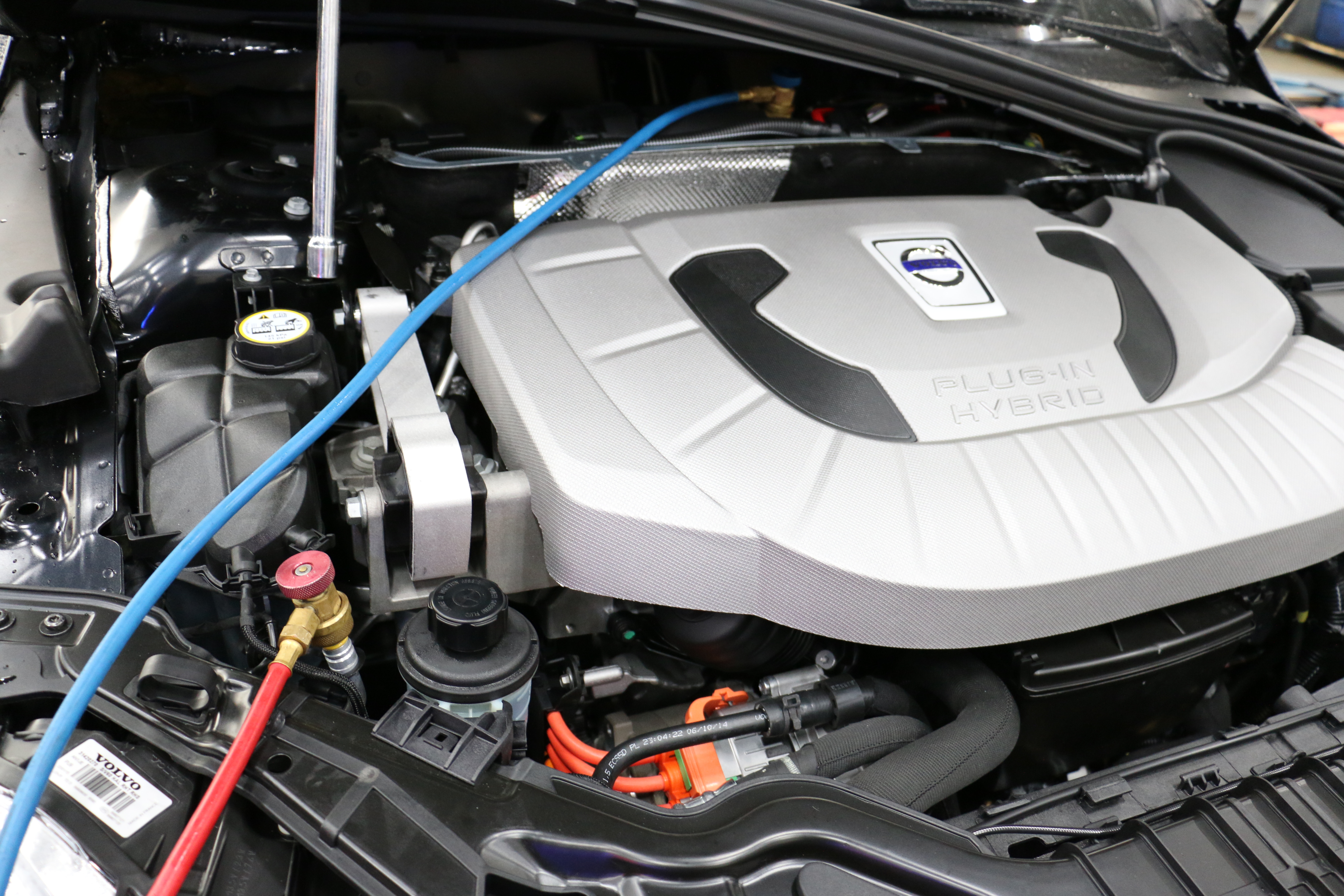 Met de intrede van de elektrisch aangedreven compressor, veelal te vinden op hybride- en elektrische voertuigen, is het nog belangrijker dan ooit om de juiste olie te gebruiken.