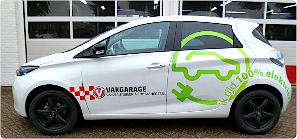 Voeg klantbeleving toe en geef een klant bijvoorbeeld eens een elektrische leenauto mee.