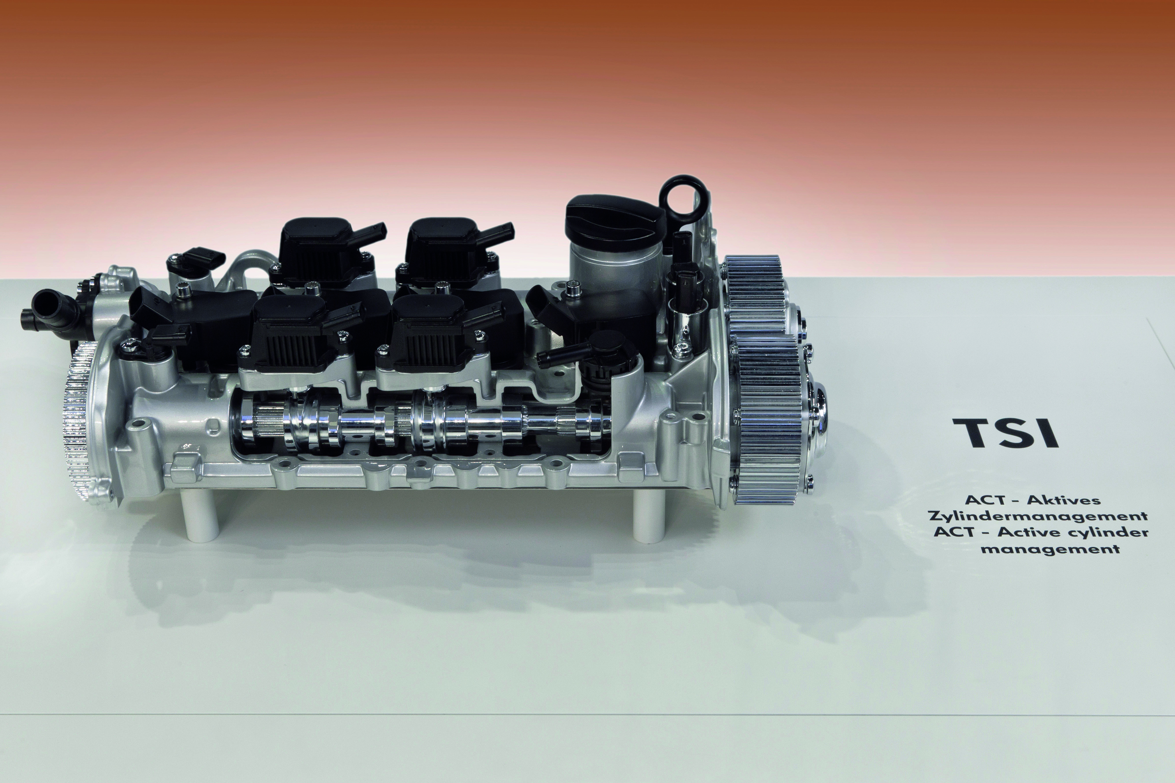 Ook de nieuwe 1.5 TSI evo die VW  toepast krijgt ACT-cilinderuitschakeling, zoals hier op de 1.4. In zijn Bluemotion-versie komt er bovendien een ‘uitrollen met motoruitschakeling’-techniek.