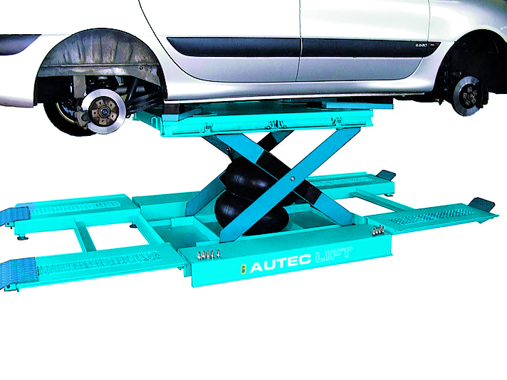 De nieuwste schaarhefbruggen zijn geschikt voor lange voertuigen en bieden meer rangeerruimte. 