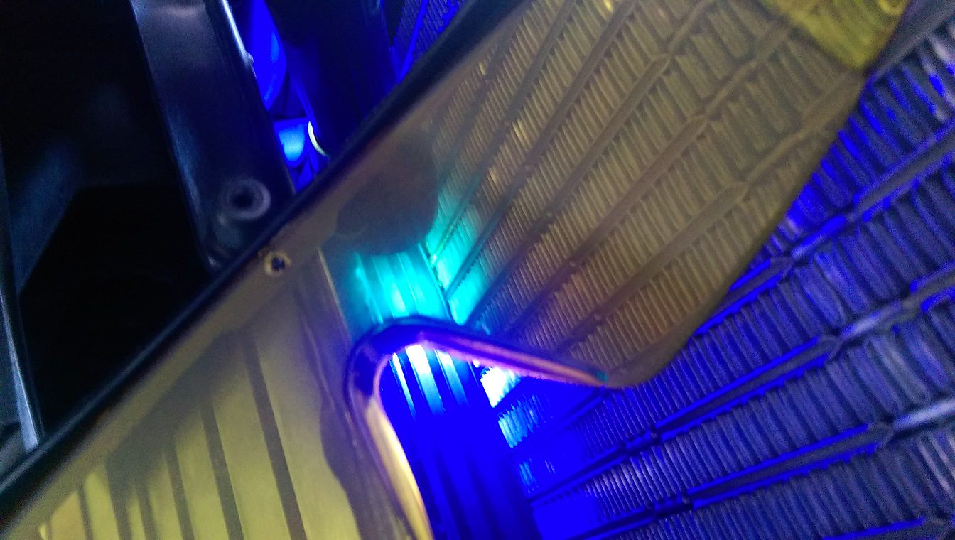 <em>Als lekkage tot de mogelijkheid behoort, voegen veel AMT-lezers fluor toe. Een paar dagen later volgt dan de controle. Foto van Piet Verdijk Service. </em>