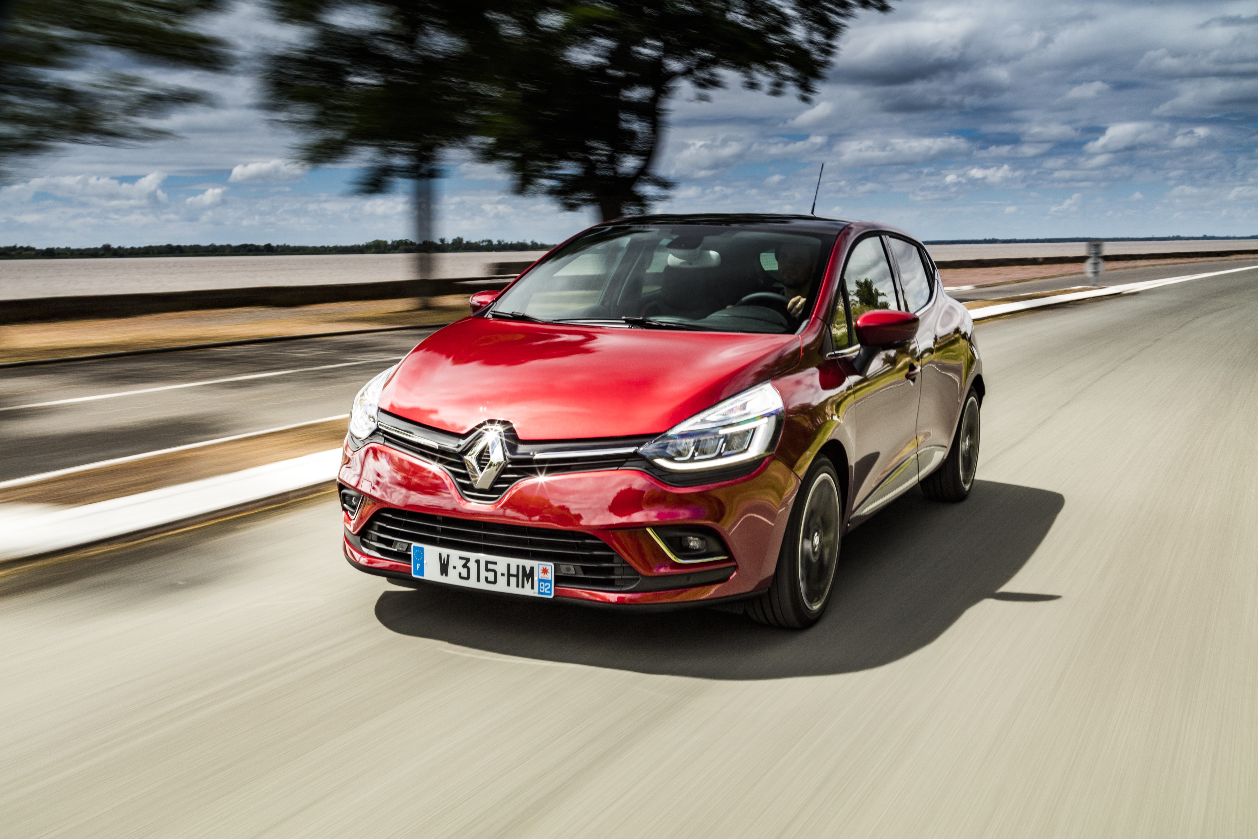Bij uitzondering dankt Renault zijn verkoopsucces niet het meest aan suvs/crossovers, maar aan de Clio, Mégane en Twingo.