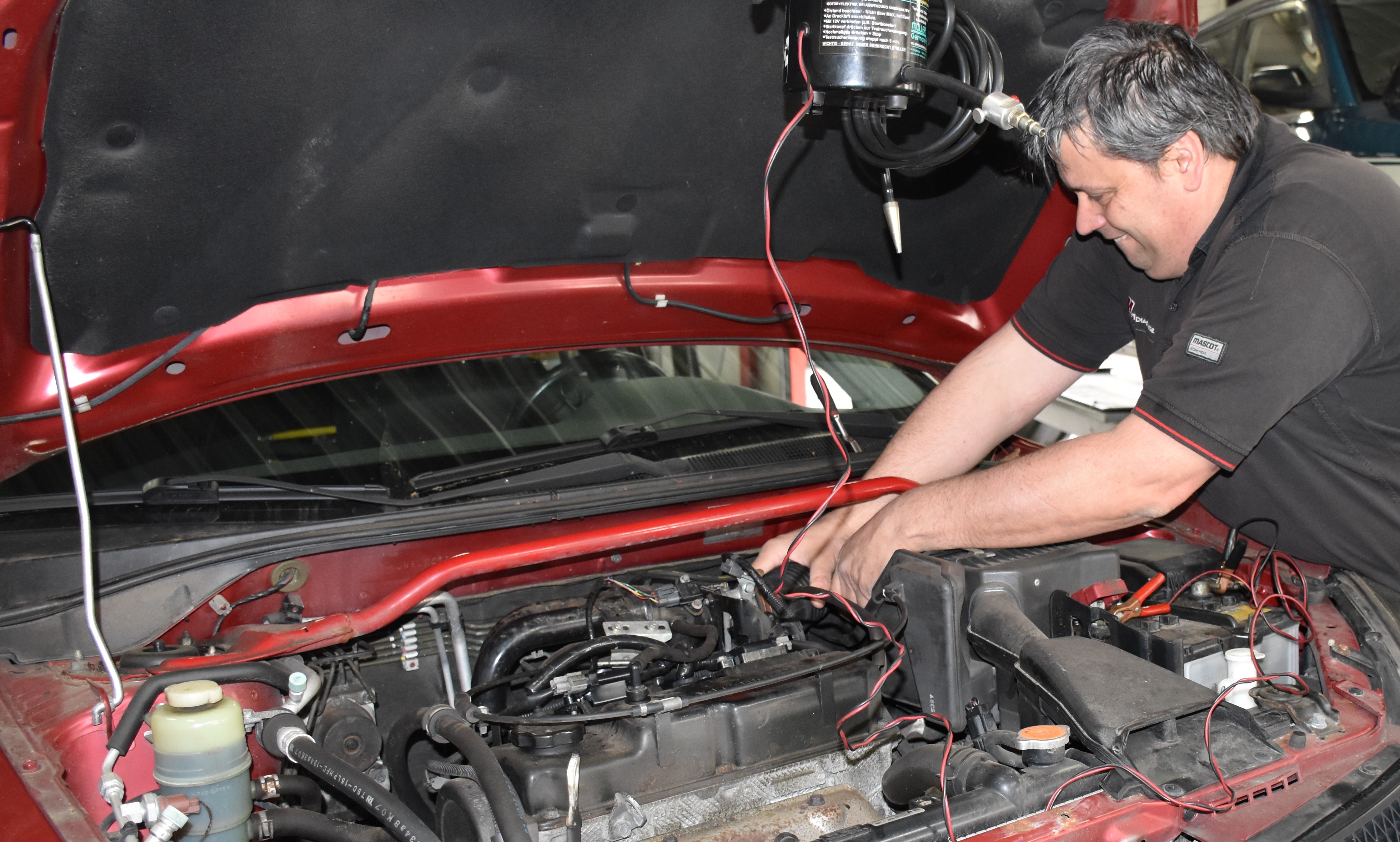 De marterschade is hersteld, maar de Mits niet. Hoe dat kan? Technisch trainer en diagnosespecialist Anton van der Linden zoekt het uit.