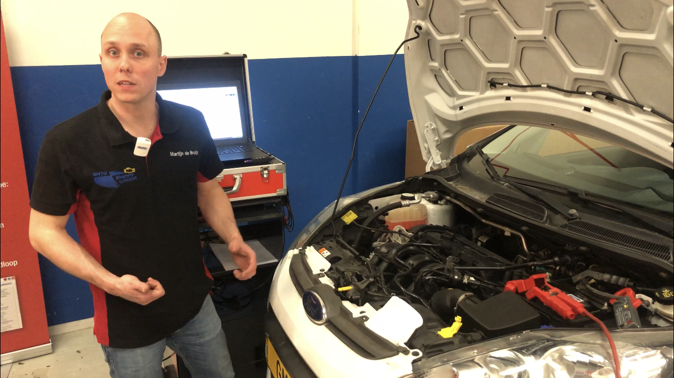 Alvast een 'sneak peak' van de online training 'Relatieve Compressietest', waar technisch trainer Martijn de Bruijn de laatste hand aan legt. Binnenkort online!