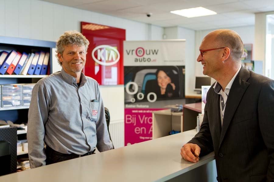 Ondernemer en 'mensen-mens' Ben van Tilburg (r) werkt al 12 jaar samen met Folmer de Jong.