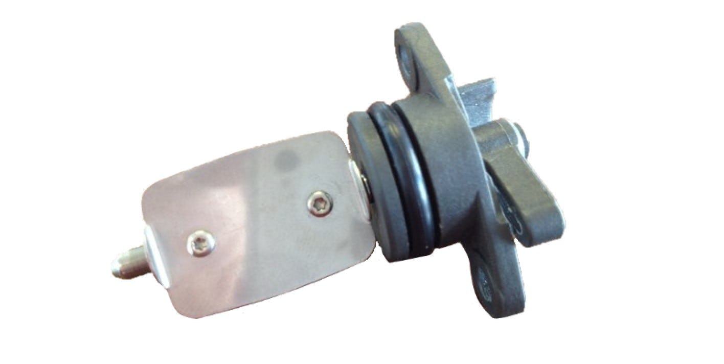 Tergend langzame Transporter lijdt aan gebroken wervelklepje