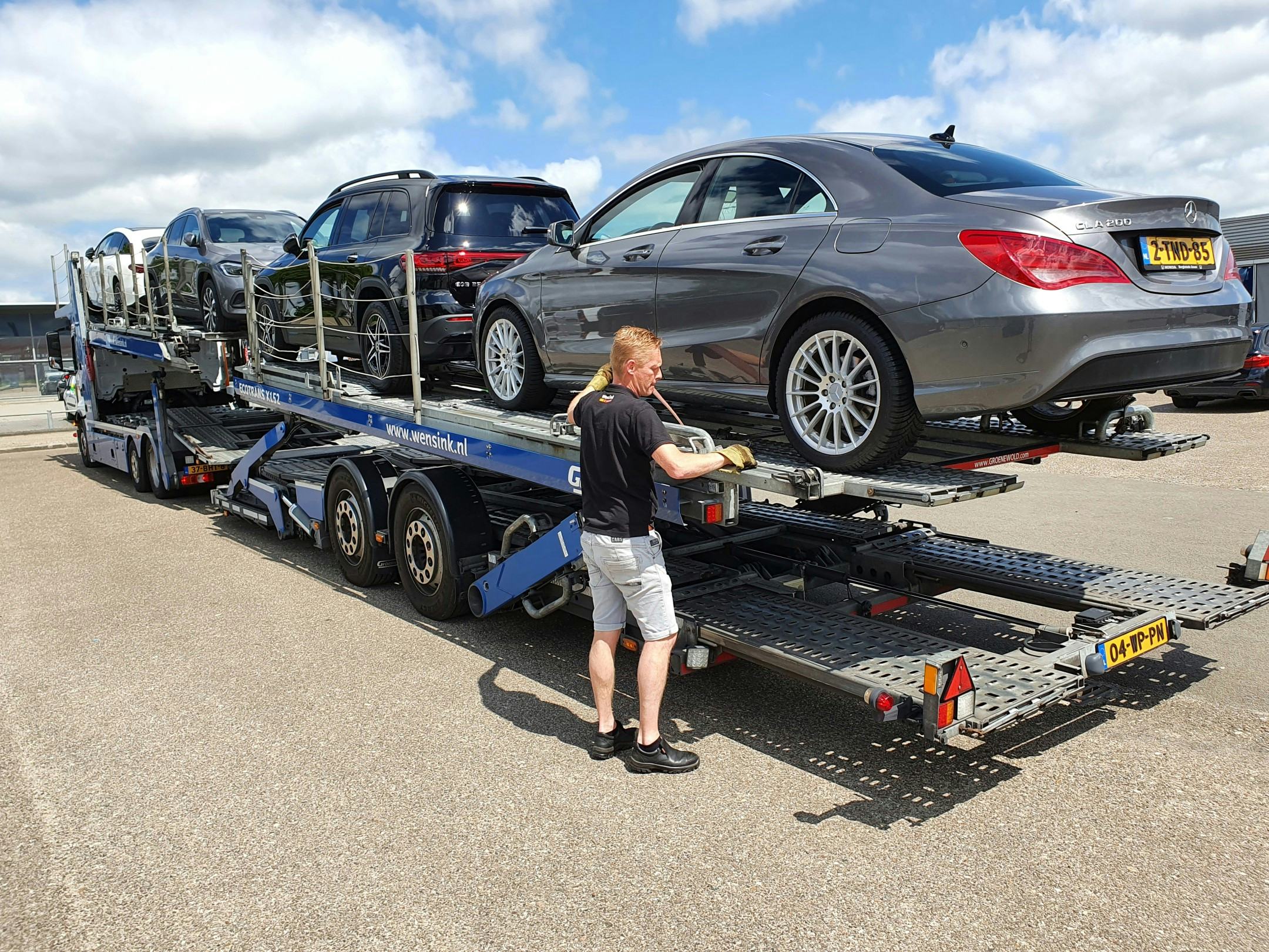 De gemiddelde verkoopprijs van een nieuwe auto steeg met meer dan 12%, die van een occasion met ruim een vijfde.