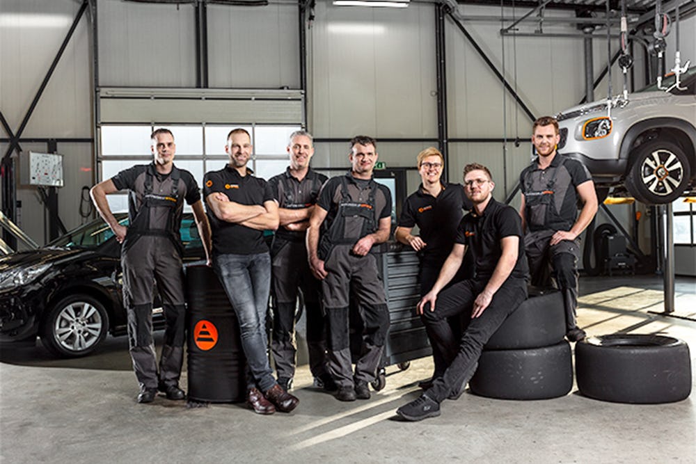 Autotechnicus Emiel Wielage: 'Iedereen legde maar briefjes neer; komt goed, riep ik altijd'