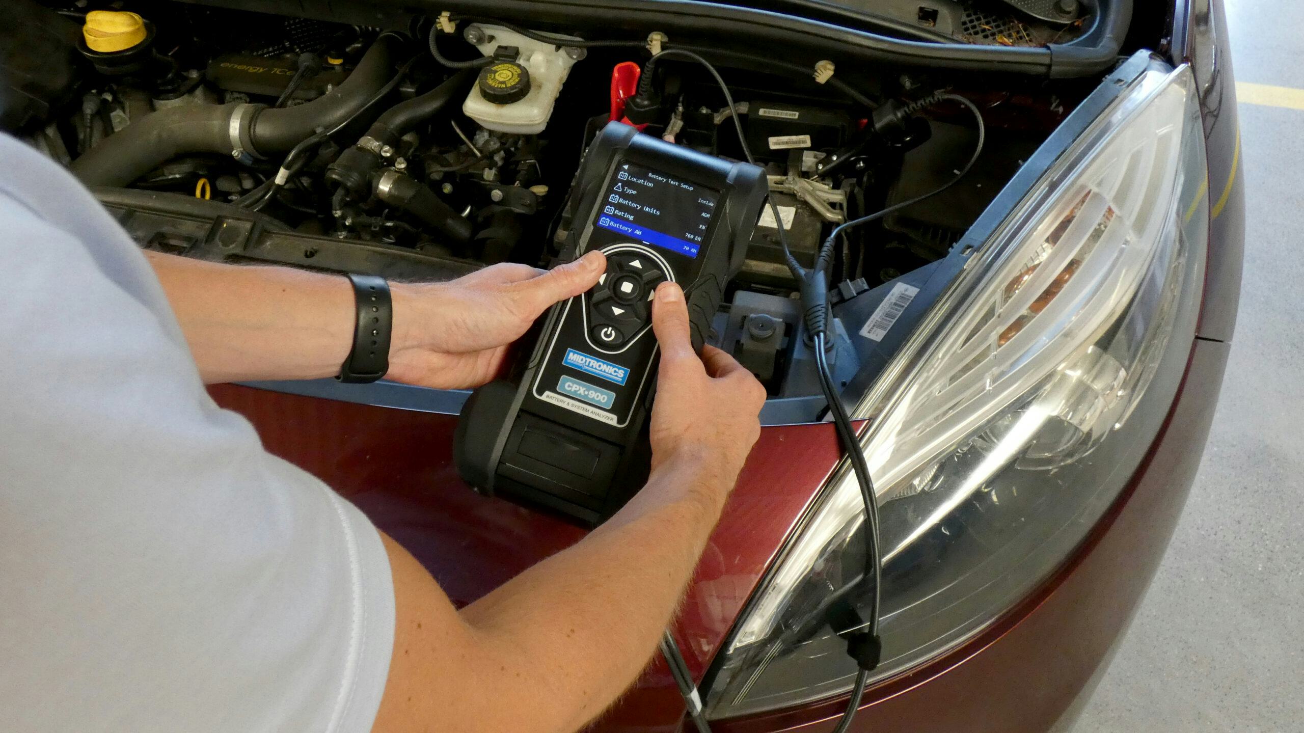 De Midtronics CPX-900 is in staat om zowel de start- als de reservecapaciteit te meten. - Foto's: Leveranciers