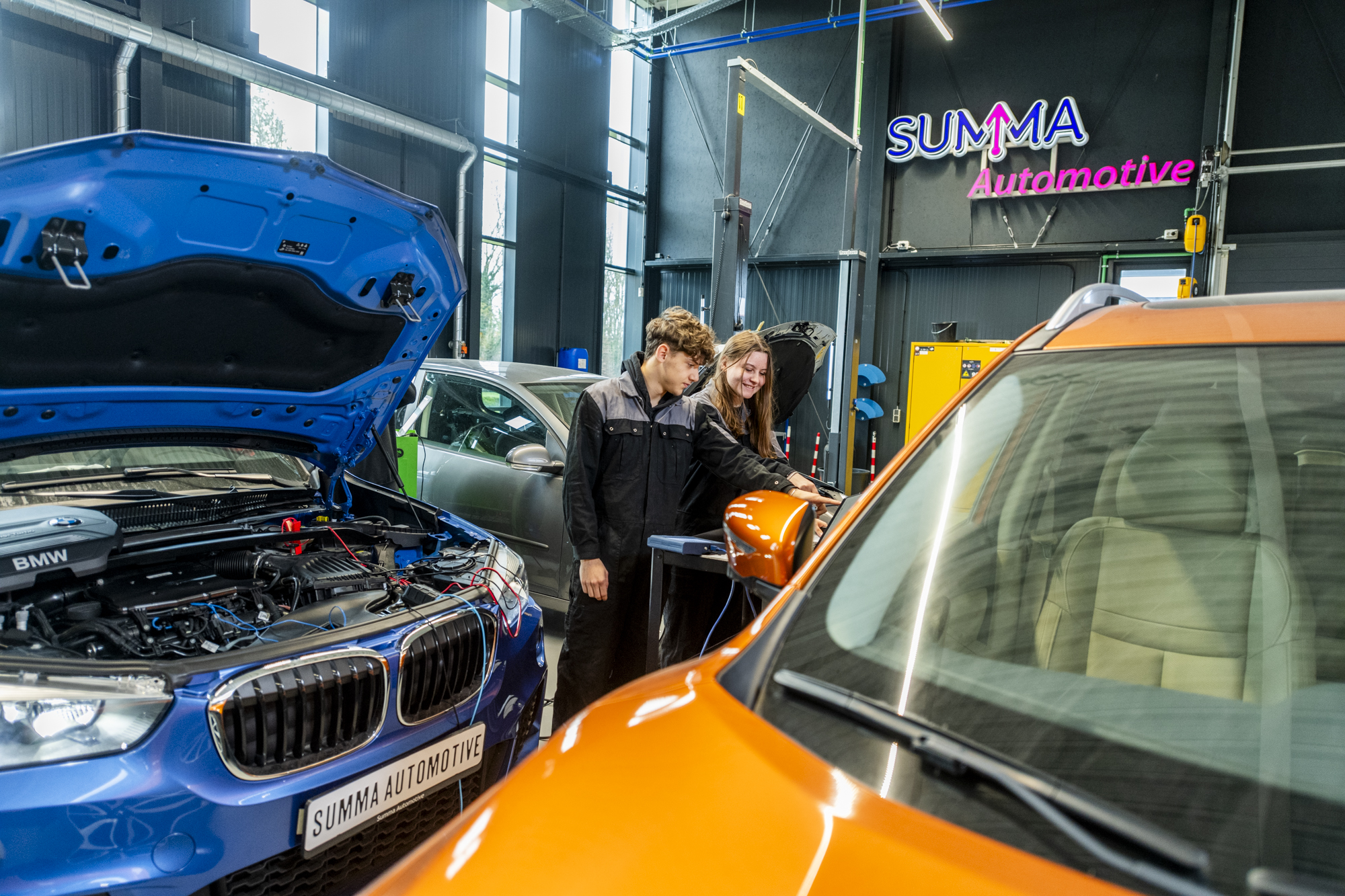 Praktijklokaal van Summa Automotive in Helmond. - Foto: Summa Automotive