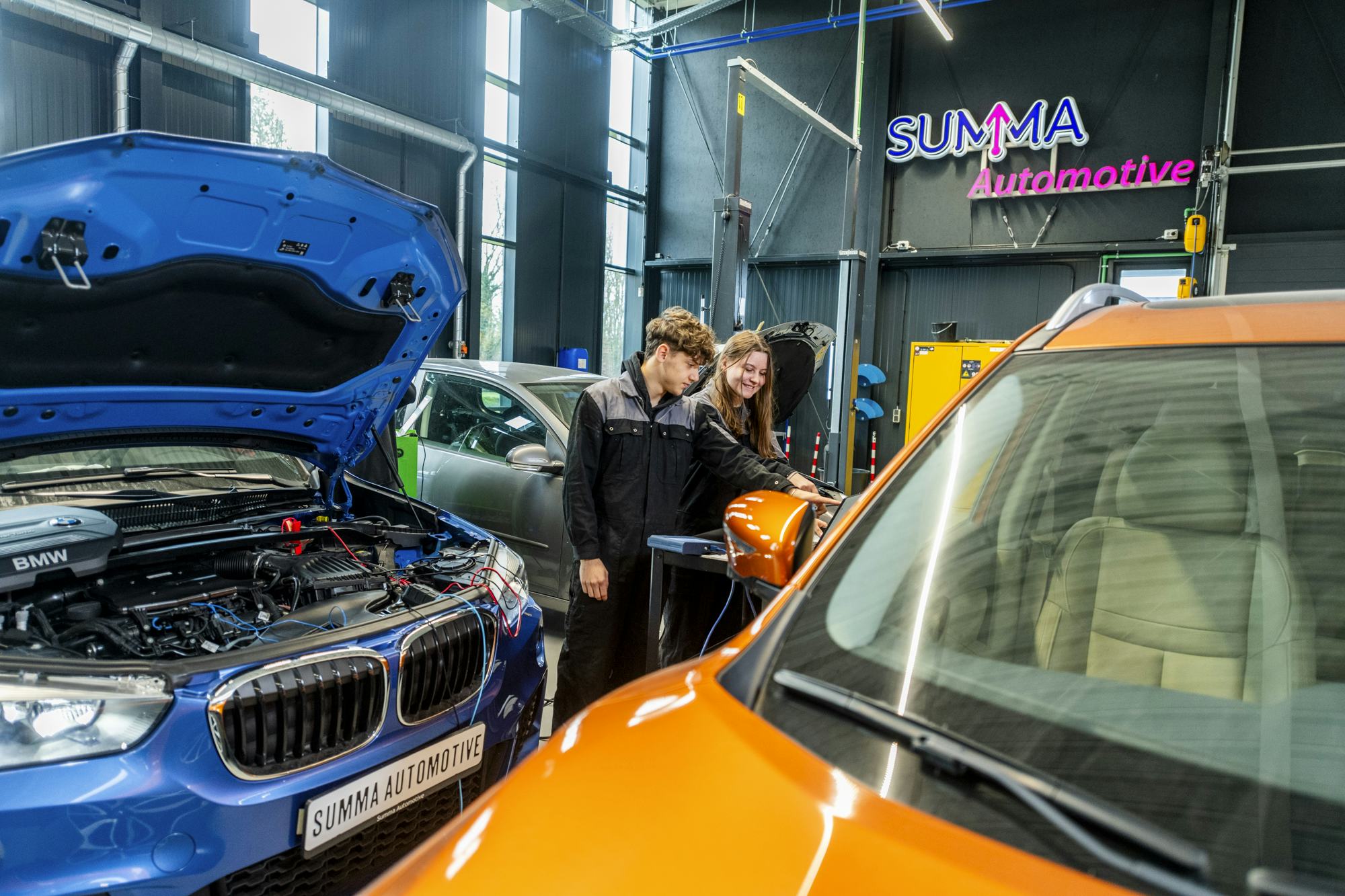 Praktijklokaal van Summa Automotive in Helmond. - Foto: Summa Automotive