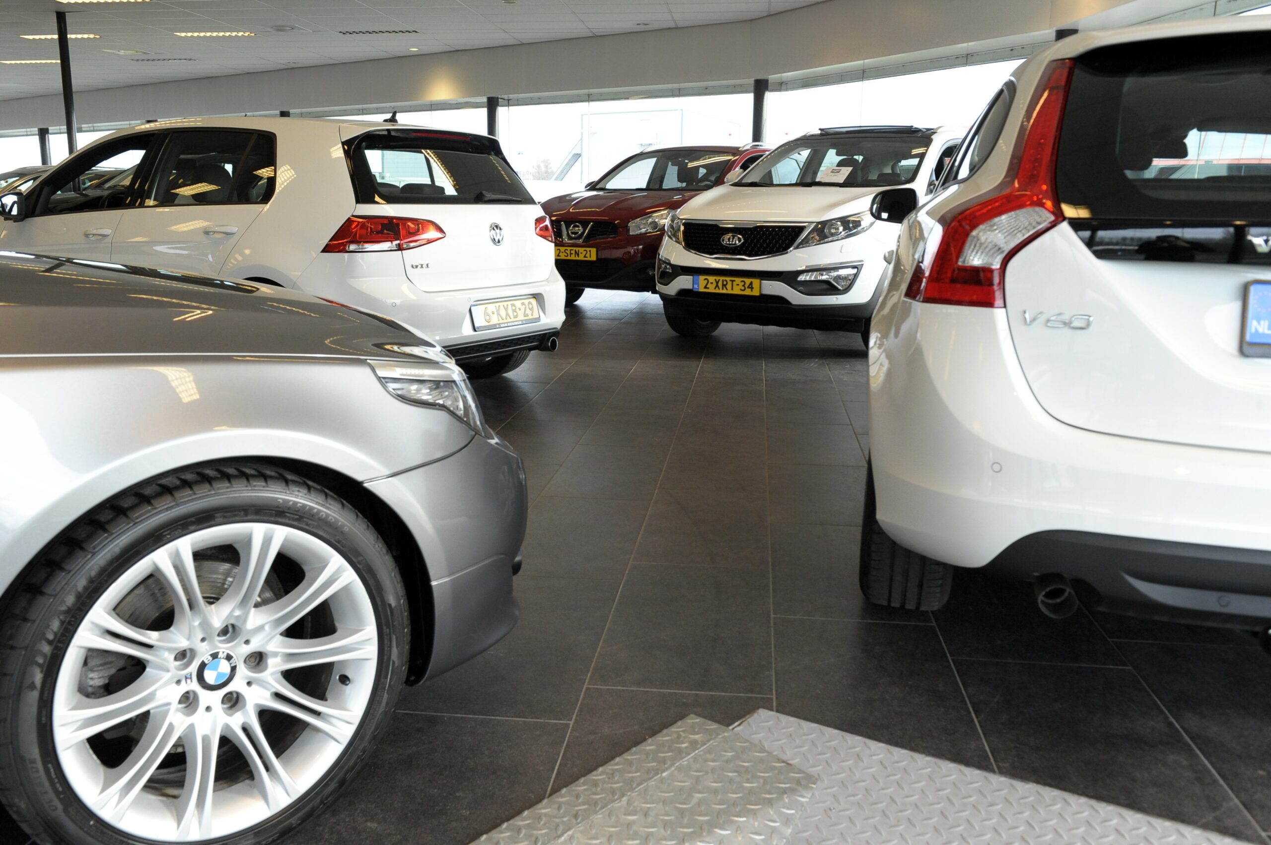 Voorraadfinanciering loskrijgen wordt voor het universele autobedrijf moeilijker, merkt Allparts. daarom biedt de grossier het nu zelf aan.  - Foto: ANP