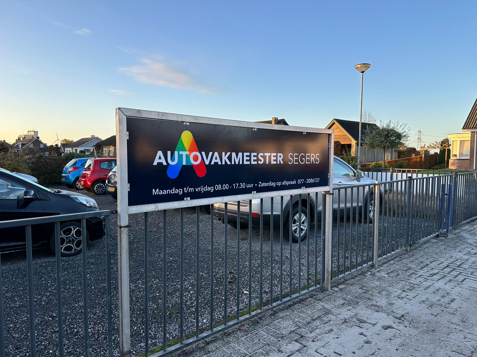 Autovakmeester: vijf voordelen op een rij