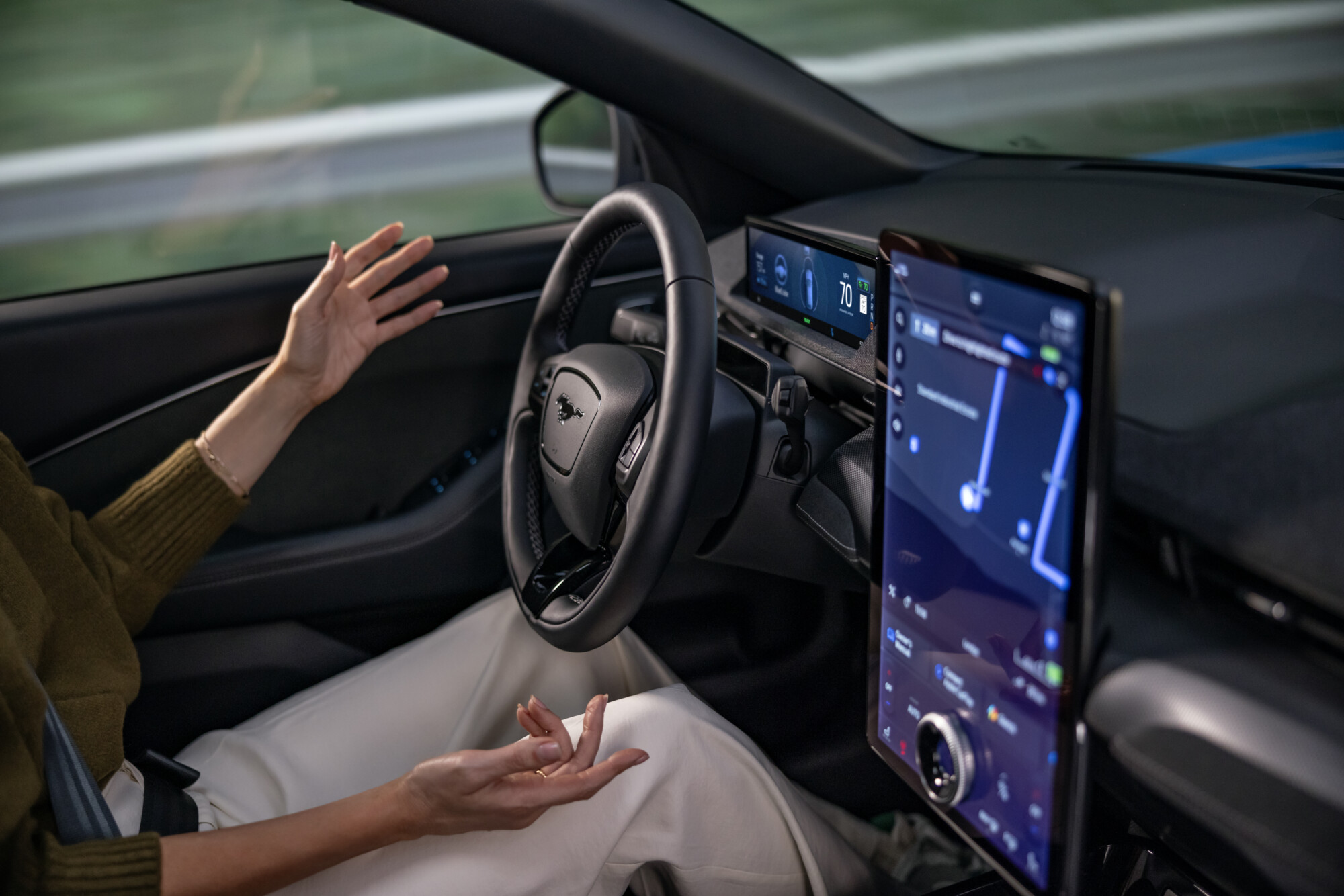 In 2023 was BlueCruise het eerste systeem in zijn soort dat goedkeuring ontving toen het werd geïntroduceerd in Groot-Brittannië.