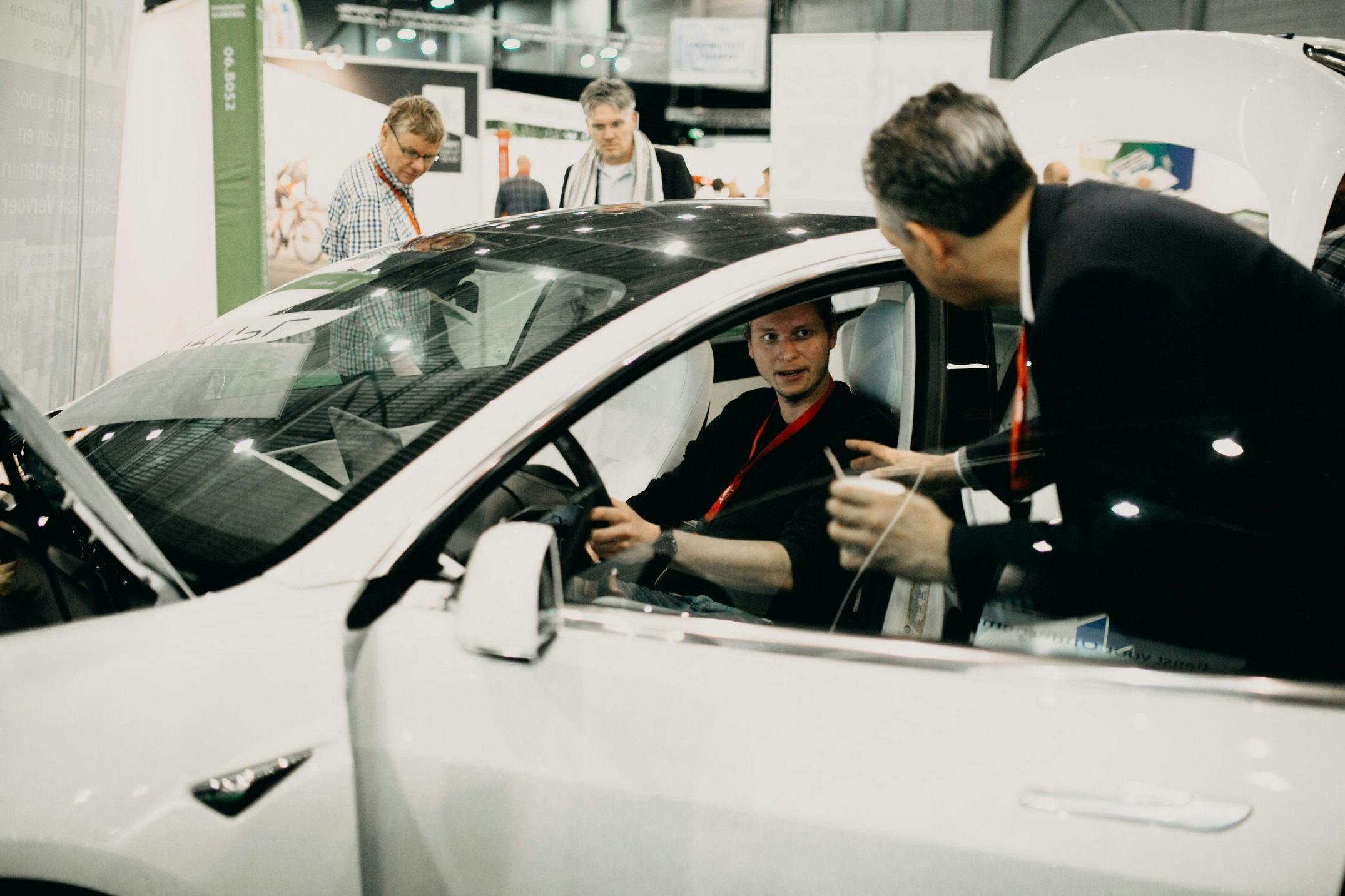 Zero Emission | Ecomobiel toont duurzame vernieuwing in mobiliteit