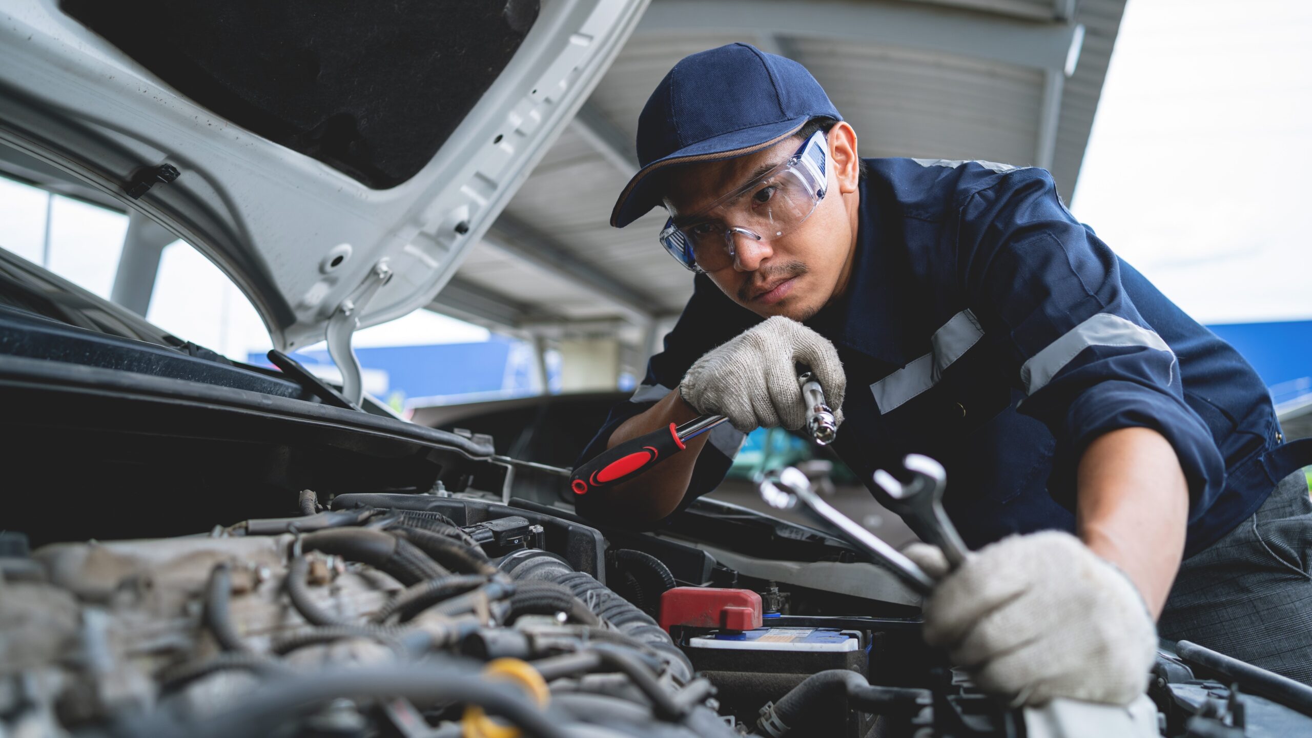 Hoe houd je de jeugd in de werkplaats?