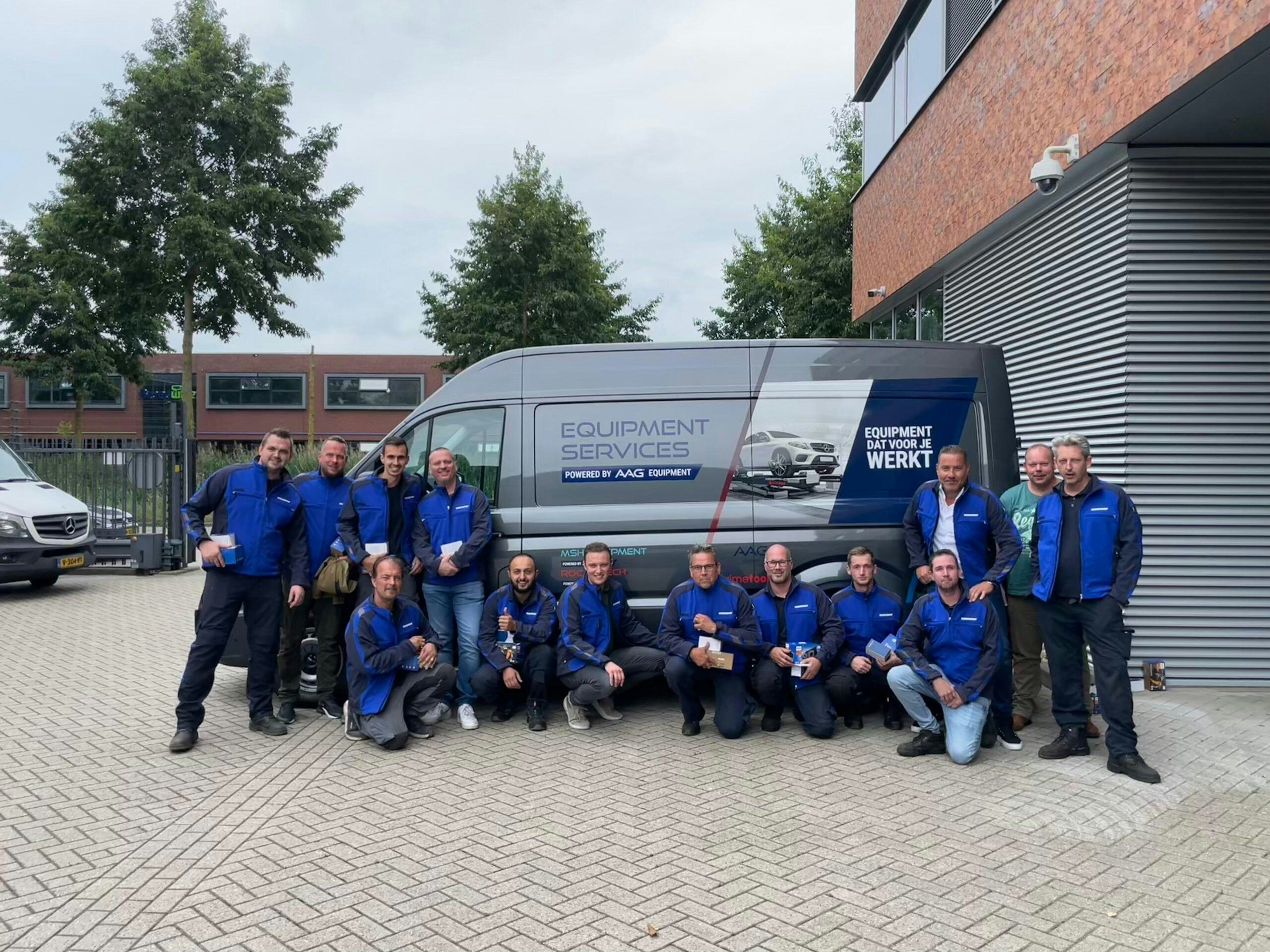 Het team van Equipment services. - Foto: AAGB