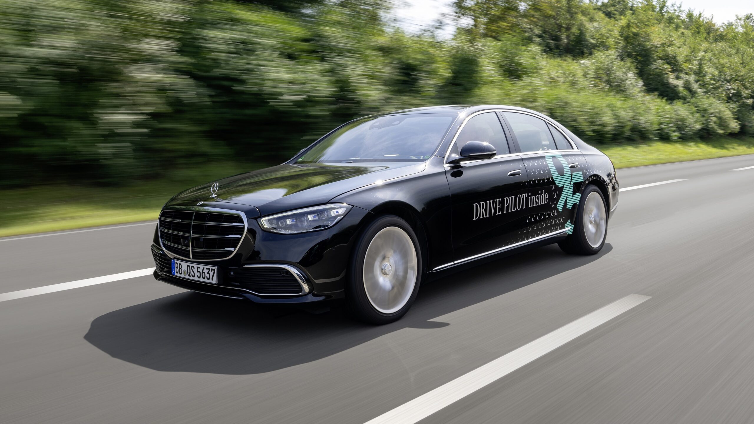 DRIVE PILOT kan worden gebruikt op het Duitse Autobahn-netwerk (13.191 km) bij doorstromend verkeer. - Foto: Mercedes-Benz