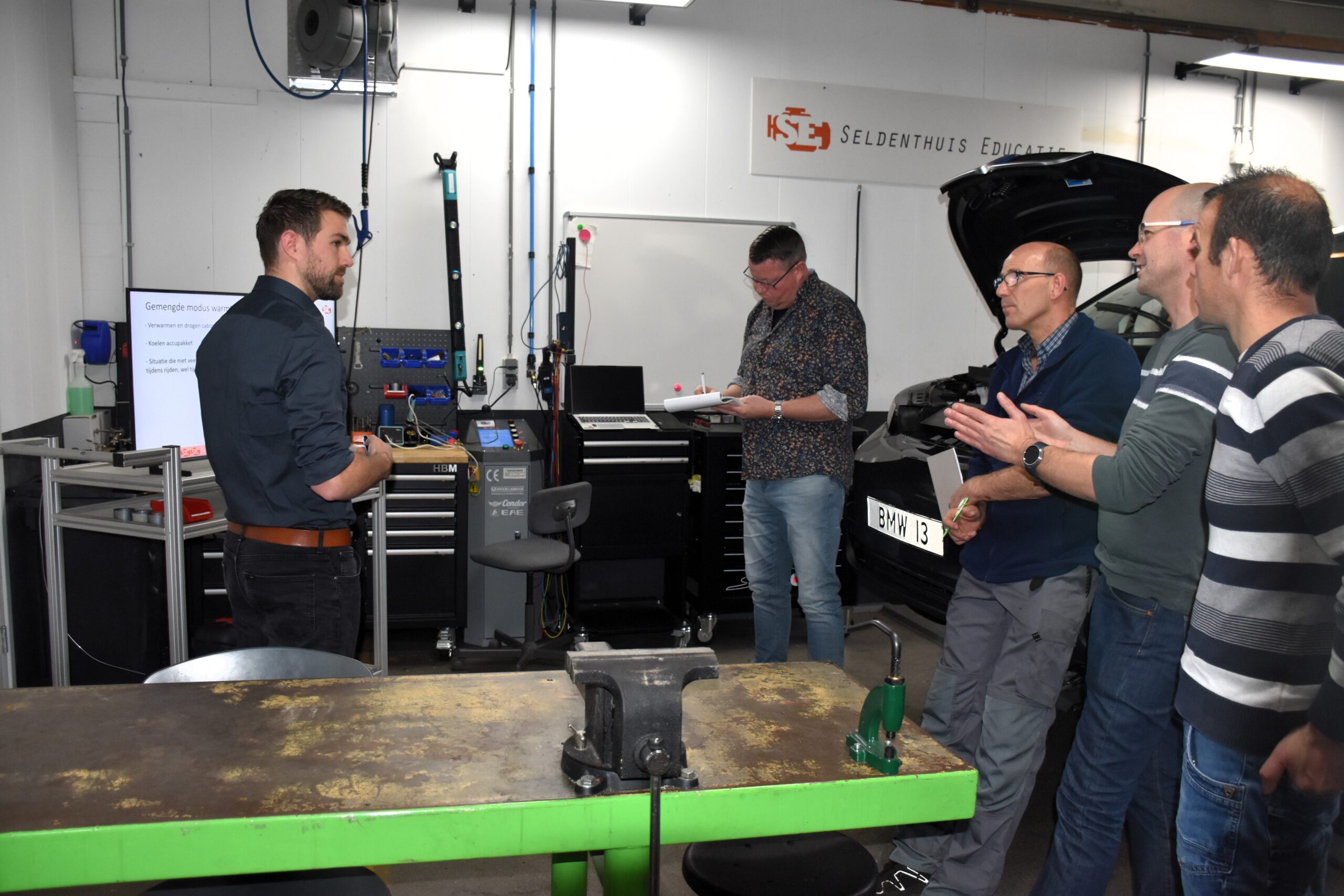 Hoe werkt nou zo’n warmtepompsysteem? En hoe meet je eraan? Rens Goedhard begint met de theorie.