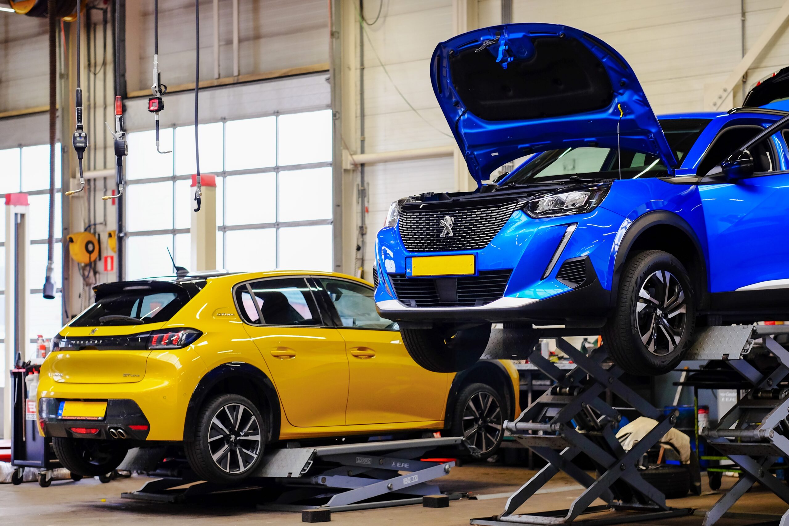 Stellantis speelt met Eurorepar in op de verouderende Europese wagenparken. - Foto: ANP / Hollandse Hoogte / Stock Images Zeeland