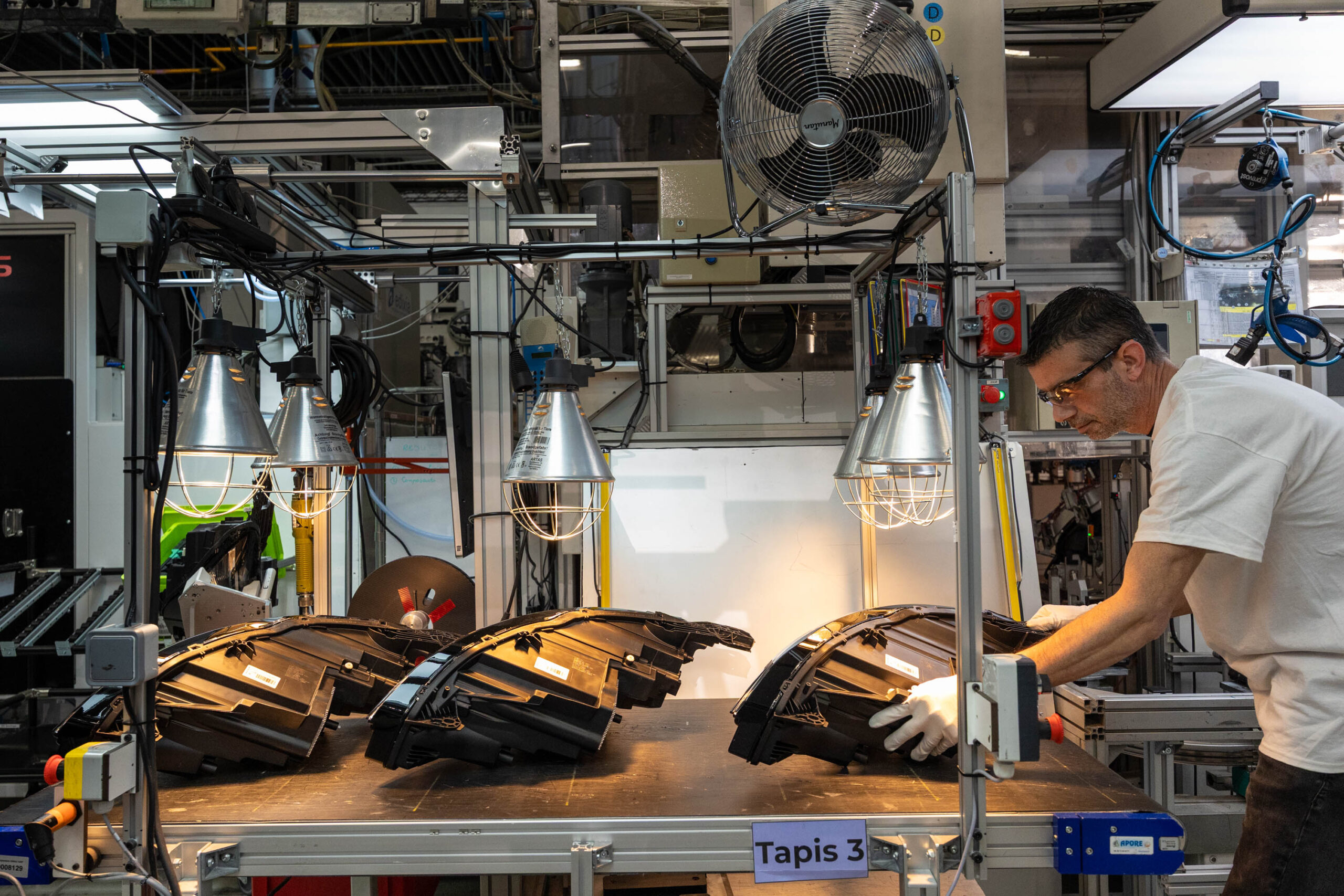 De eerste gereviseerde LED-koplamp van Valeo, in samenwerking met Stellantis, komt vanaf de tweede helft van 2025 beschikbaar in het Europese aftersalesaanbod van Peugeot. - Foto: Valeo