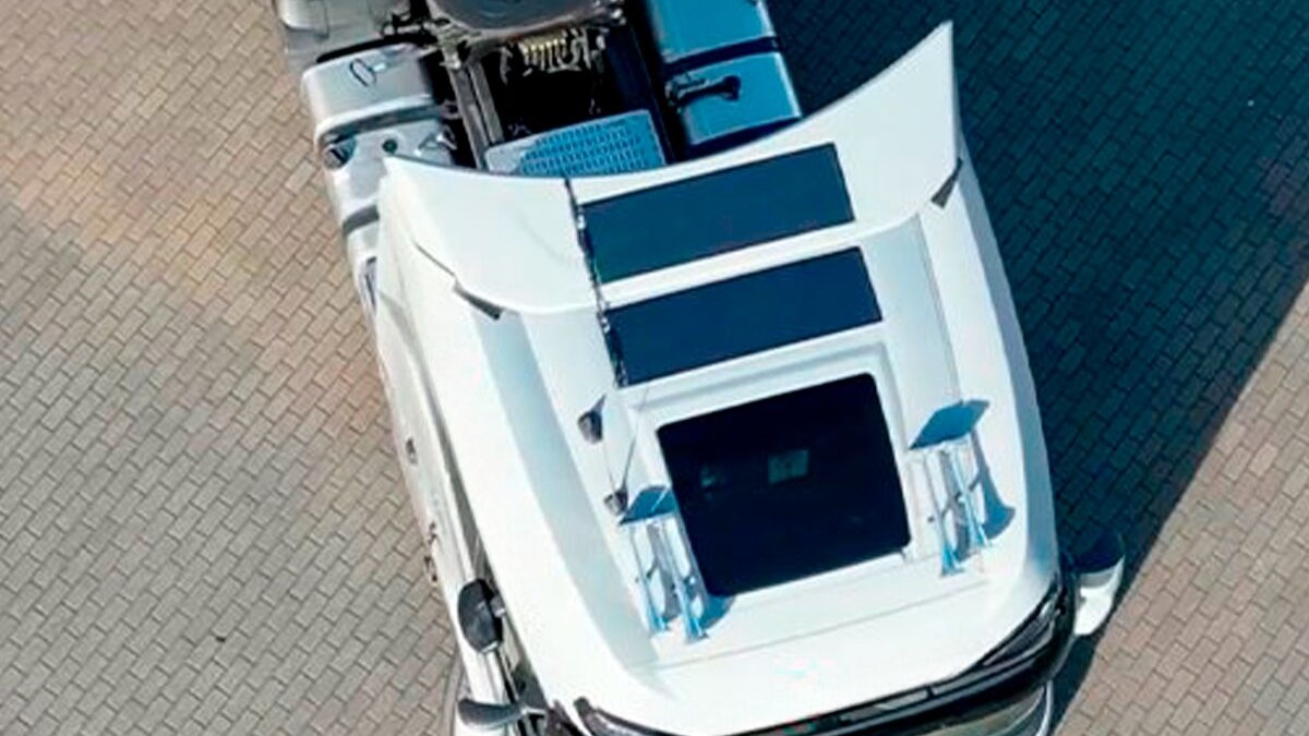 De ultradunne, buigzame CIGS-zonnepanelen zorgen voor minder stilstand, tot 7% brandstofbesparing en een aanzienlijk lagere CO₂-uitstoot. 