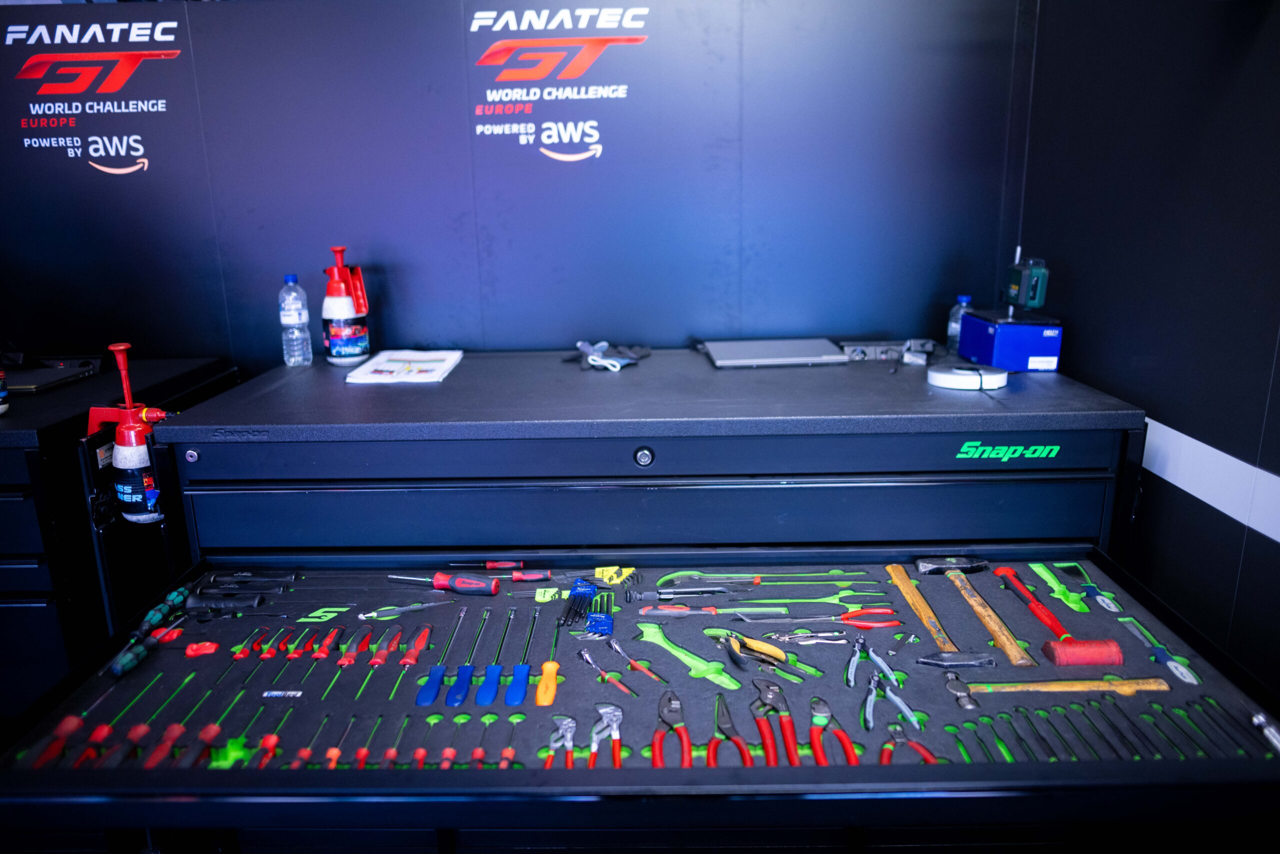 In het toolbox-systeem van Snap-on heeft elk stuk handgereedschap een eigen vaste plek.