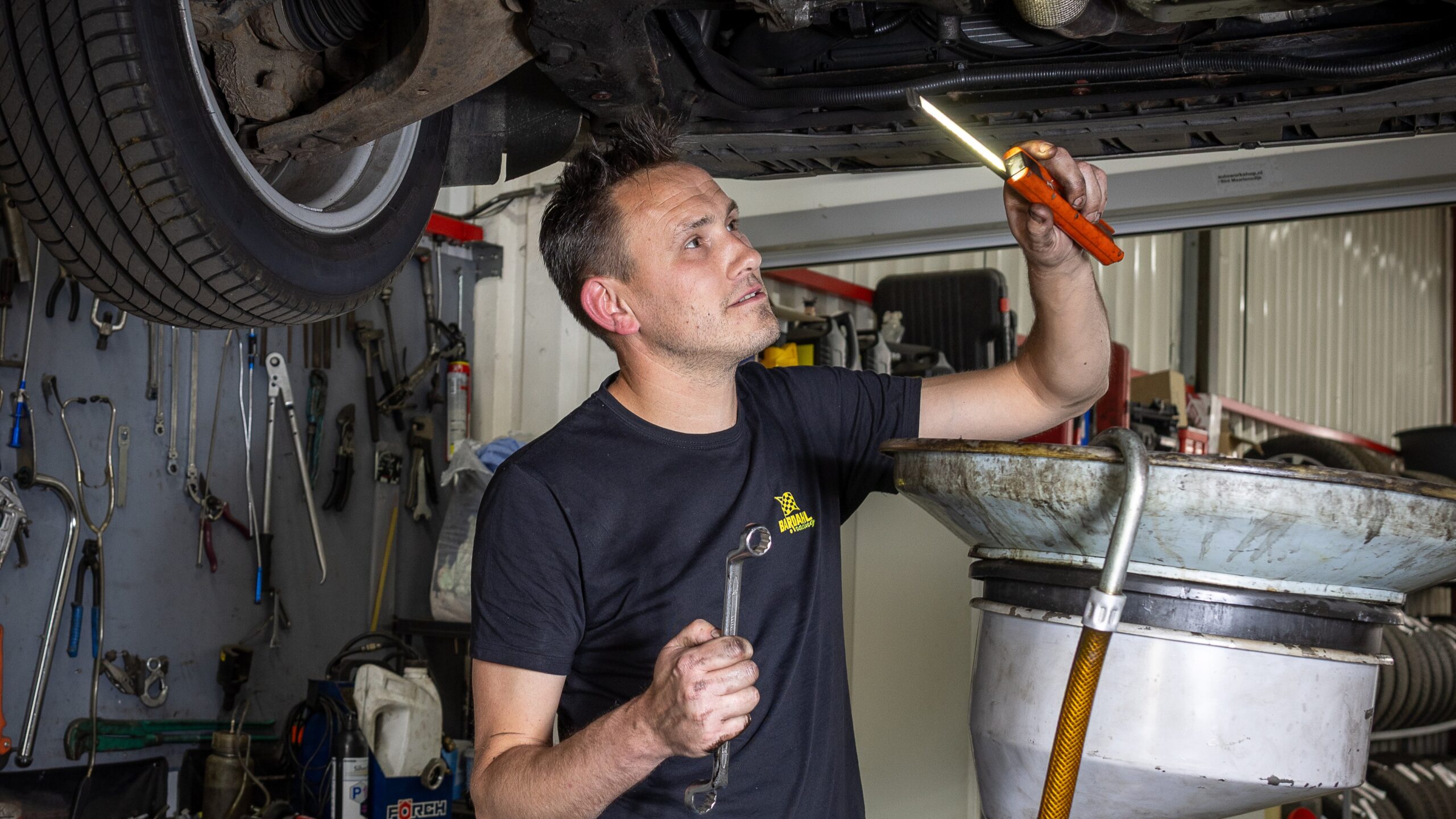 Patrick Niemantsverdriet werkt al jaren met zijn vader in het bedrijf.