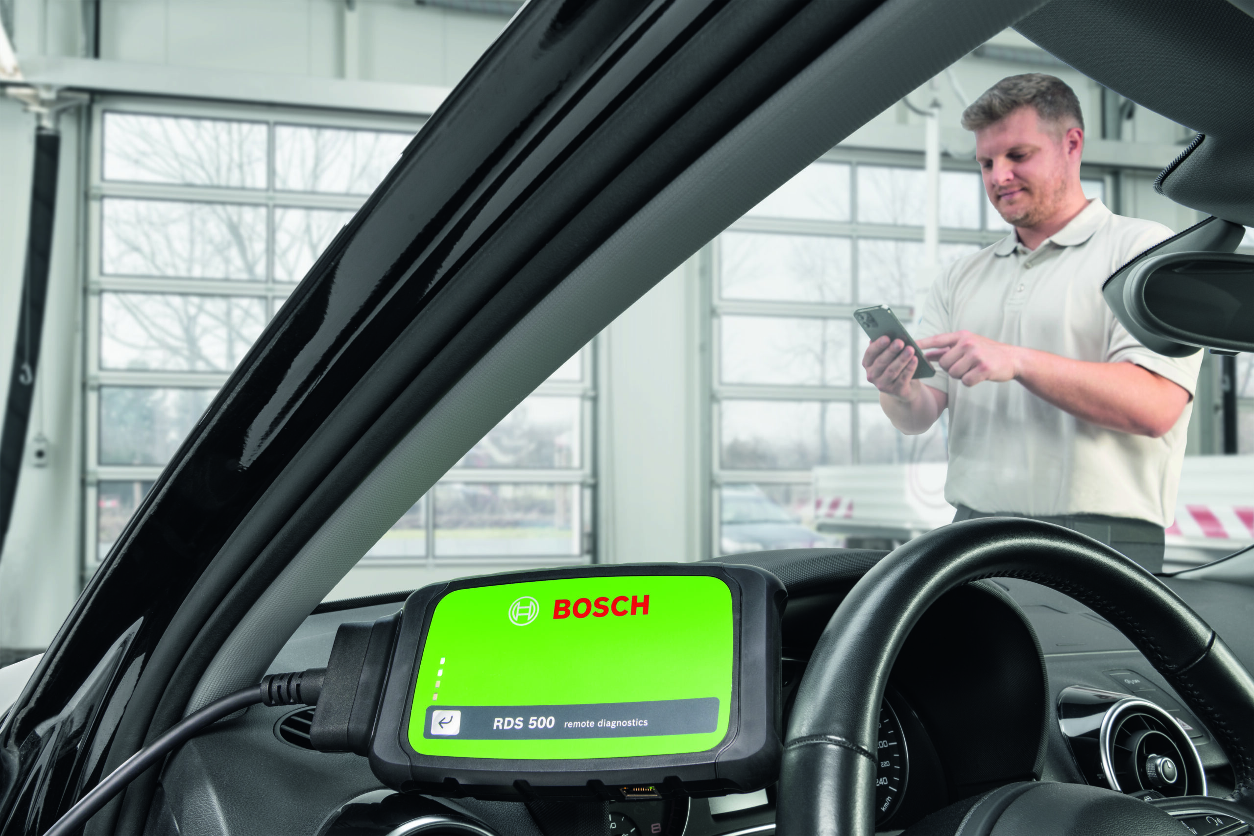 Remote Diagnostics met de RDS 500 interface, als alternatief voor de KTS. - Foto: Bosch