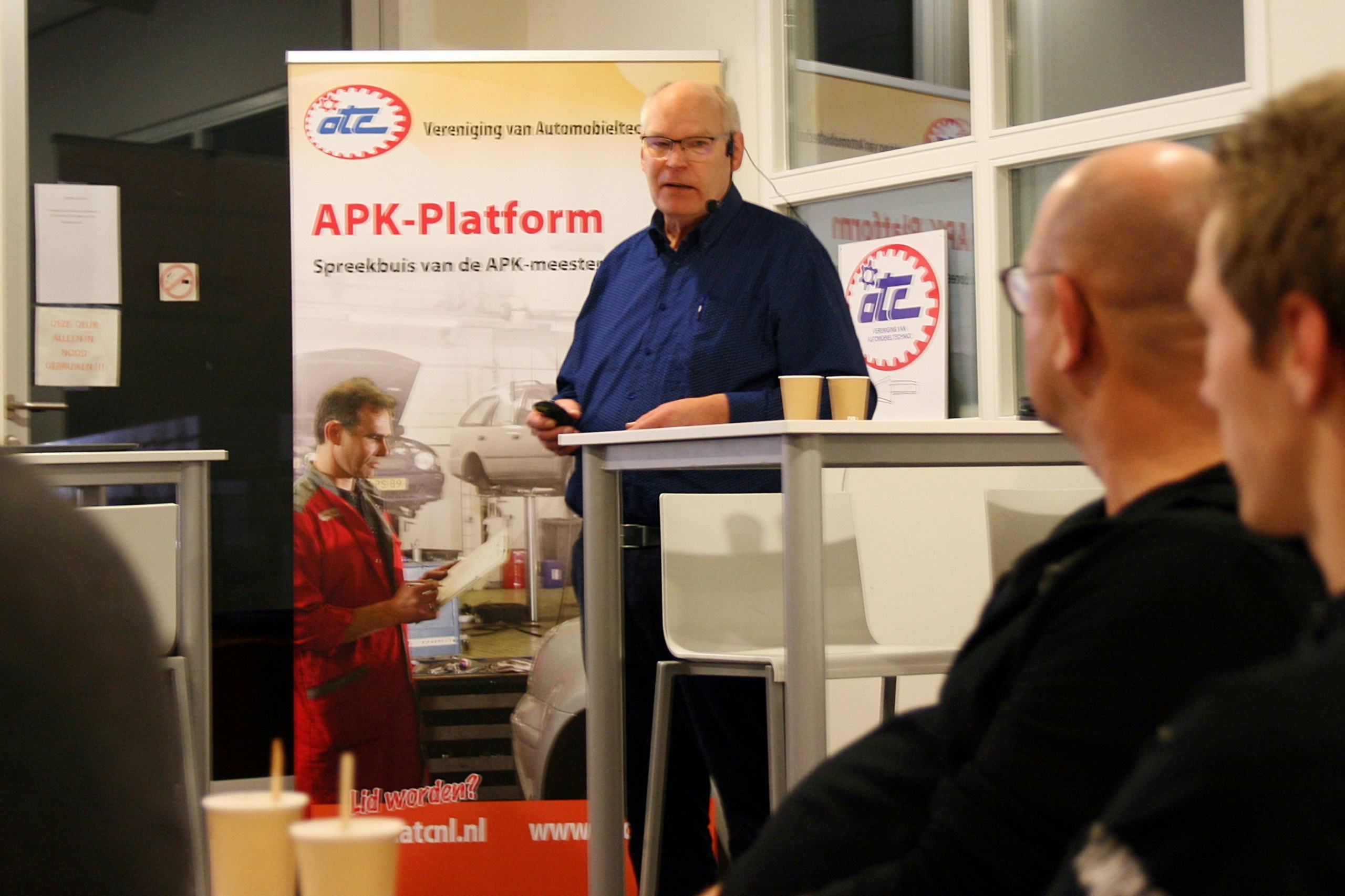 ATC Drenthe kiest steeds vaker het TT-Instituut in Assen als locatie voor lezingen. In 2019 sprak truckexpert Dirk Rijper er over de Scania 'New Generation'.