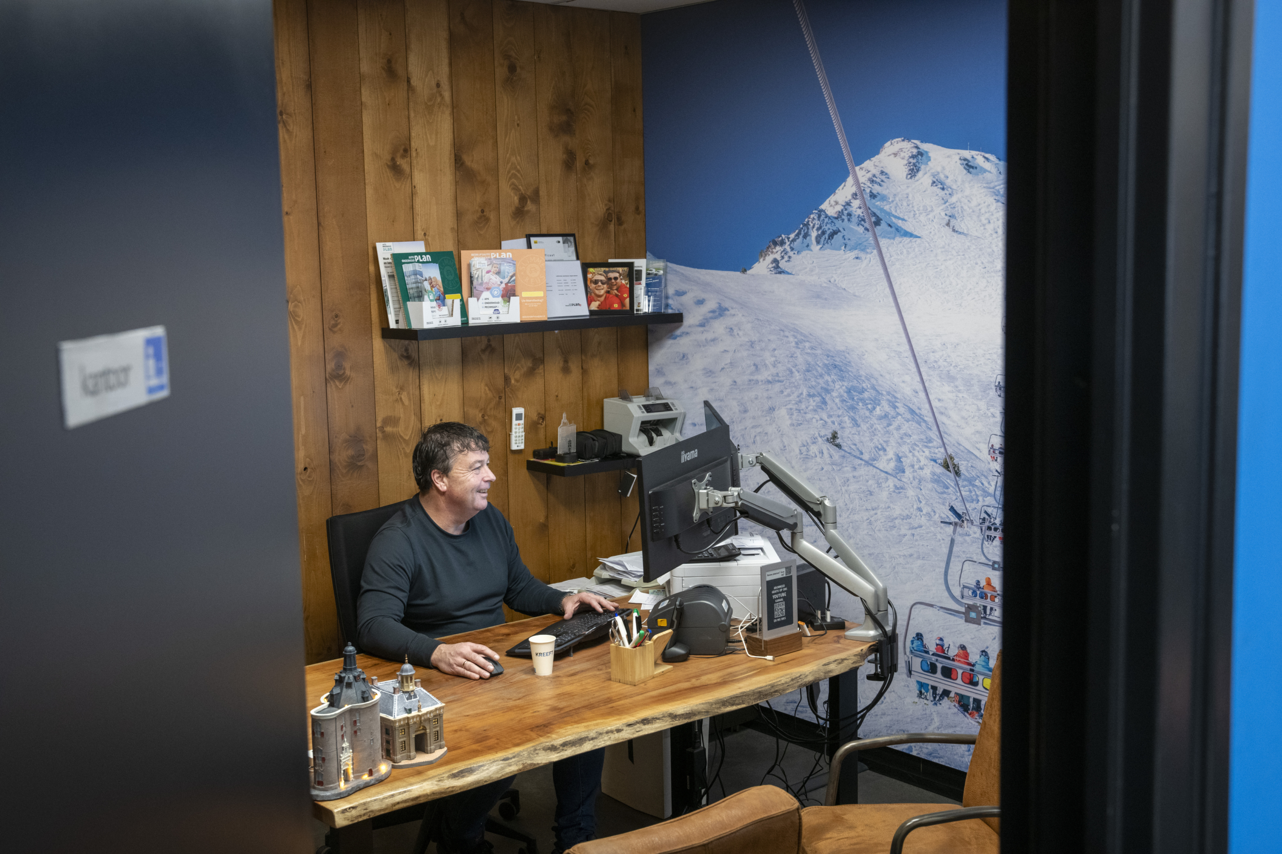 Bas Kreeft startte zijn bedrijf in 2012 in Enkhuizen.