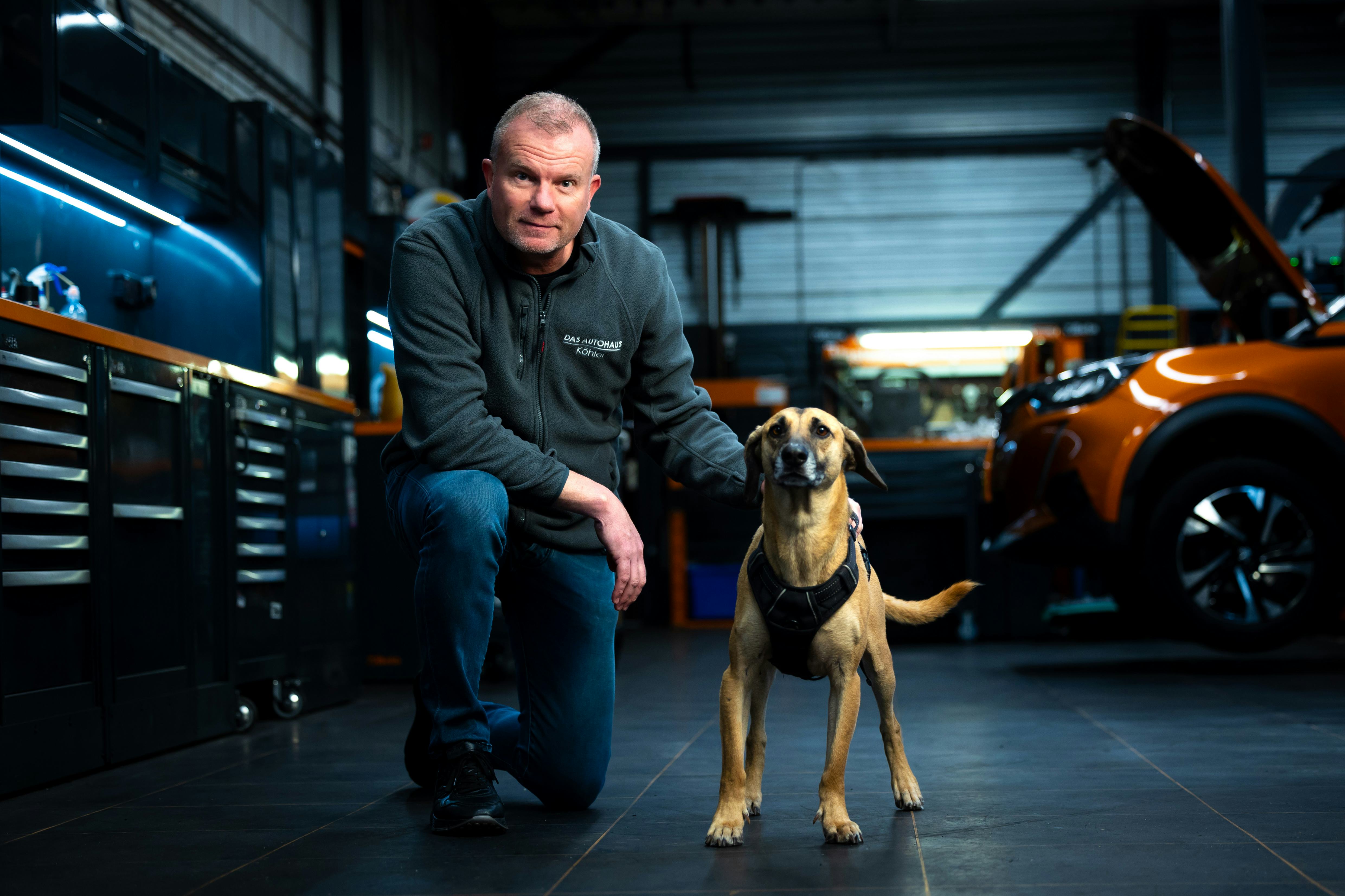 Thierry Köhler, eigenaar van Das Autohaus Köhler, deelt zijn visie op centraliseren en specialiseren in AMT Vooruit.
