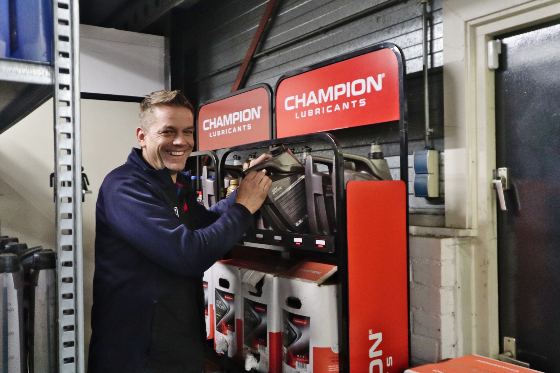 Frank Gerritsen-Mulkes, eigenaar van Autobedrijf Frank in Rijssen.