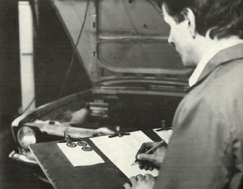 In 1986 kwam de APK 2 op stoom. Planning was om de APK 3 in 1988 in te voeren. Uiteindelijk werd dat 2021…  Én het was geen keuring voor motorfietsen en lichte aanhangers, maar voor tractoren.