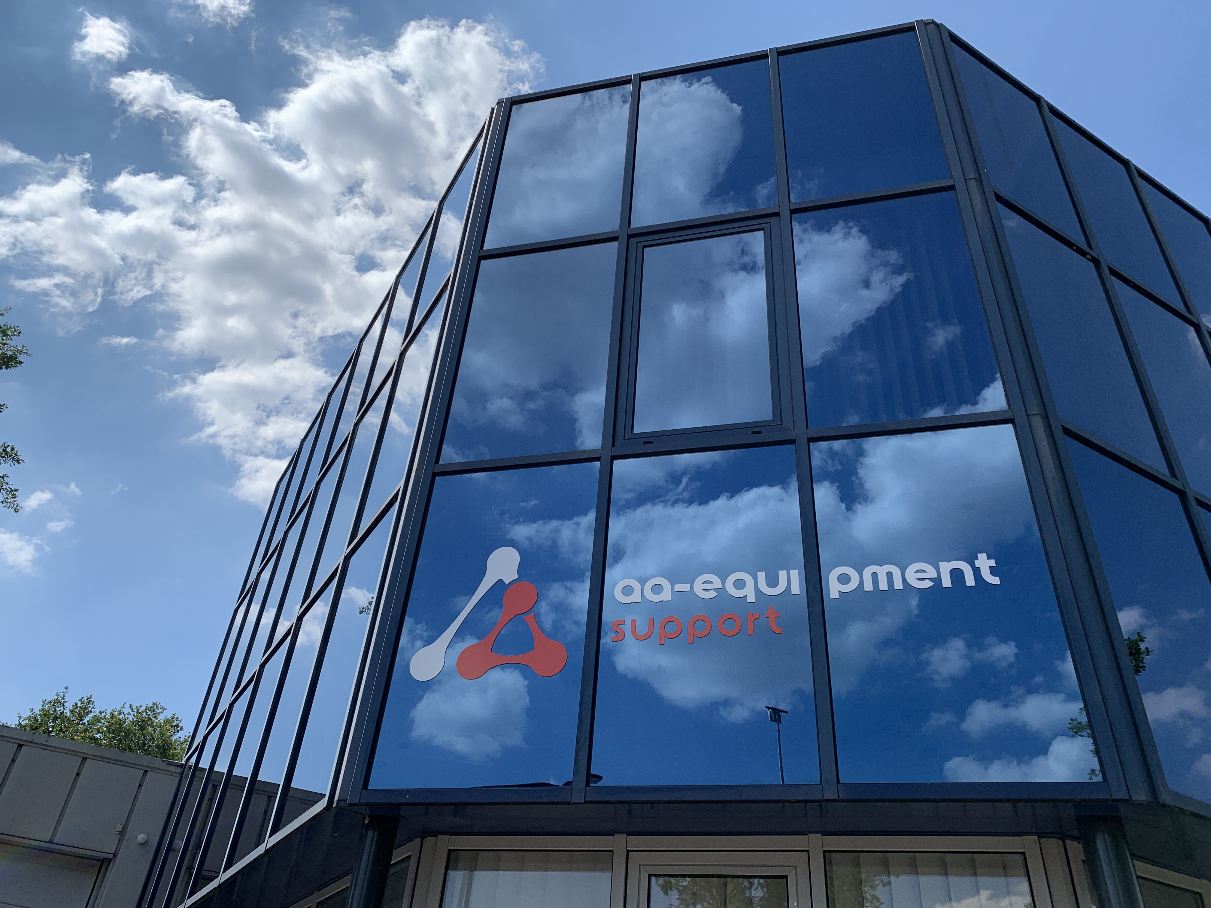 Hoofdkantoor van AA-Equipment Support in Helmond. - Foto: AA-equipment 