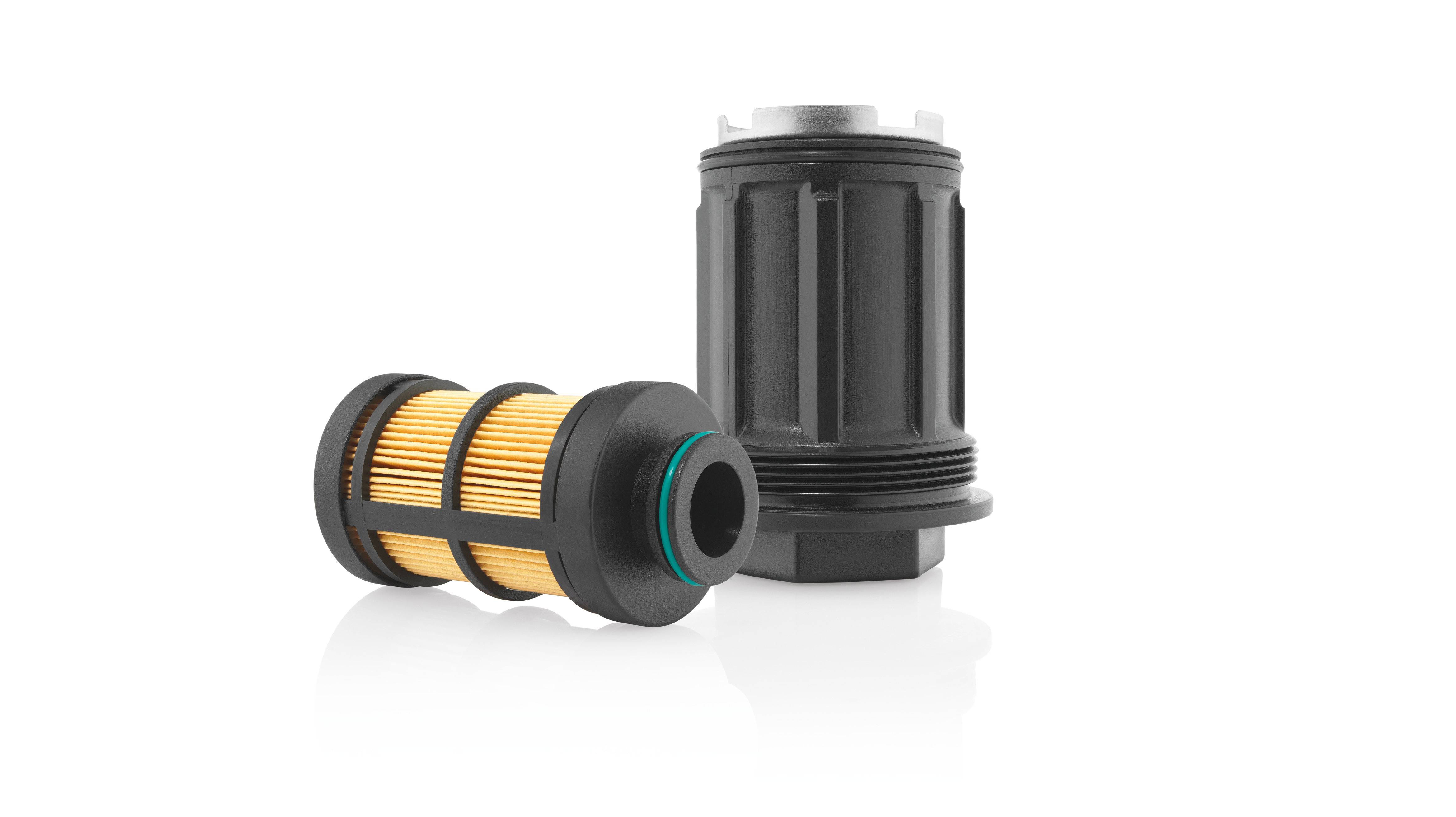 Nieuw Bosch-ureumfilter voor AdBlue-systemen in onder meer Mercedes-Benz Actros. - Foto: Bosch