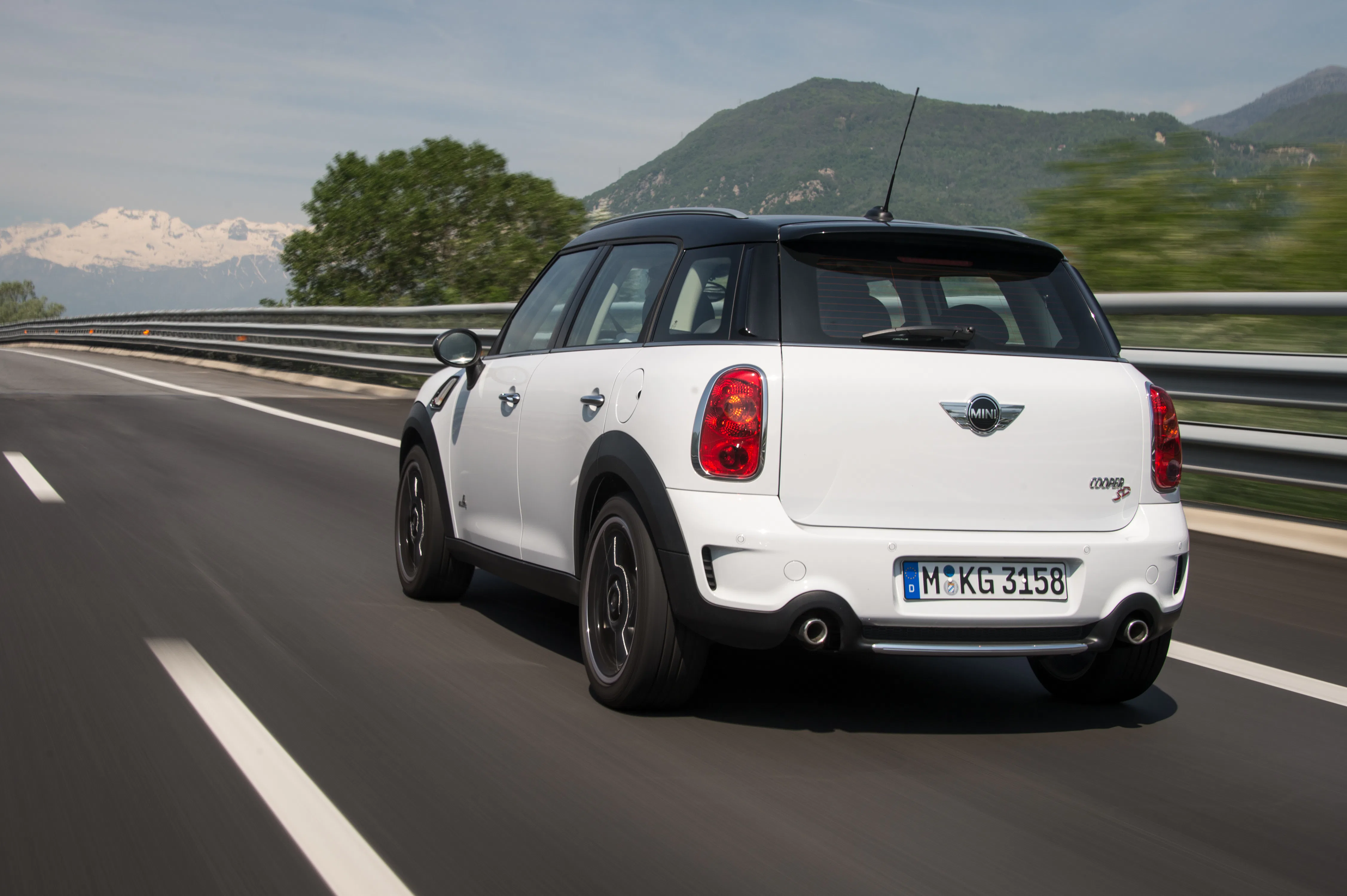 De MINI Countryman zoals die in 2012 gepresenteerd werd. - Foto: MINI