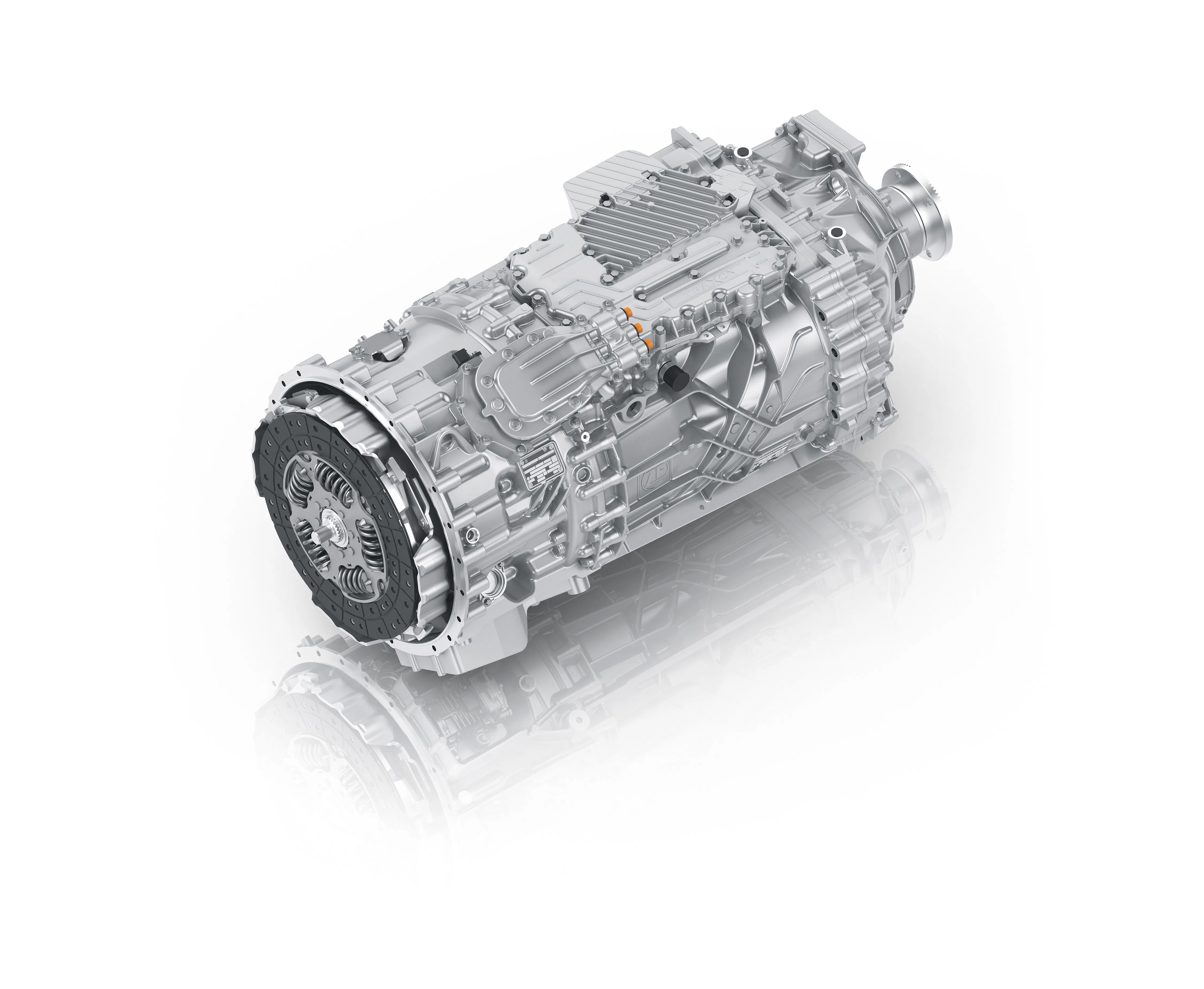 Door de bekende TraXon-transmissies te voorzien van een elektromotor maakt ZF het hybridiseren van zware bedrijfswagens makkelijk, voor snelle emissiereductie.